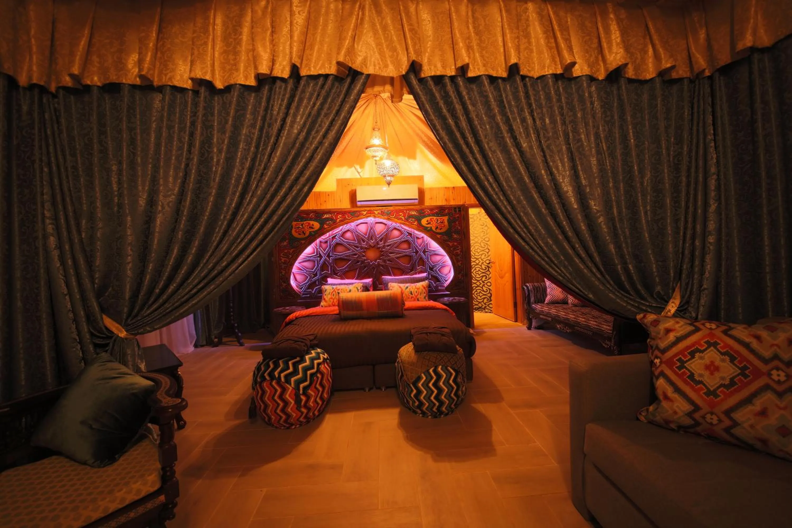 Memories Aicha Luxury Camp