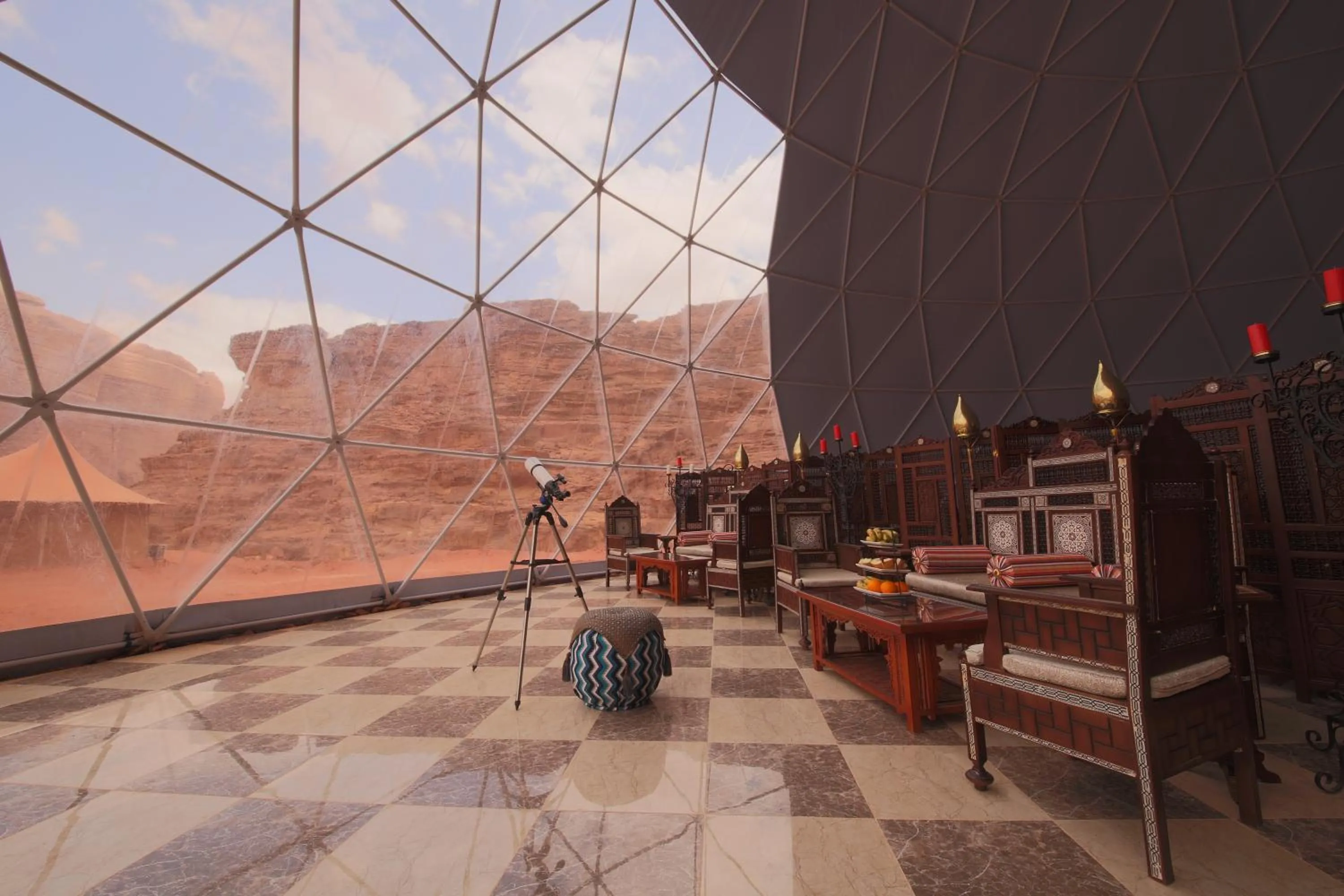 Mountain view in Memories Aicha Luxury Camp