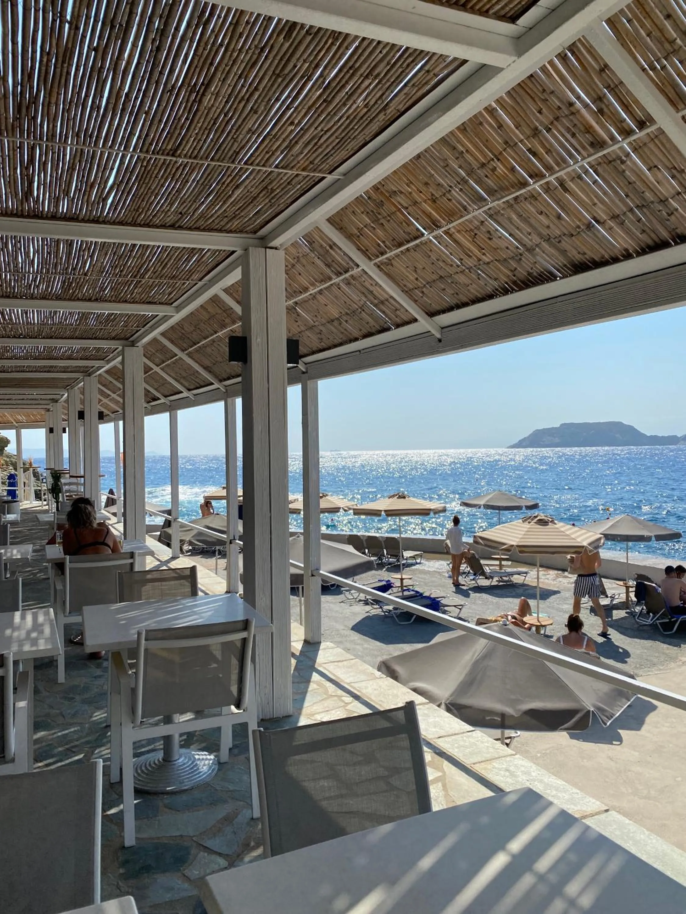 Beach in Peninsula Resort & Spa