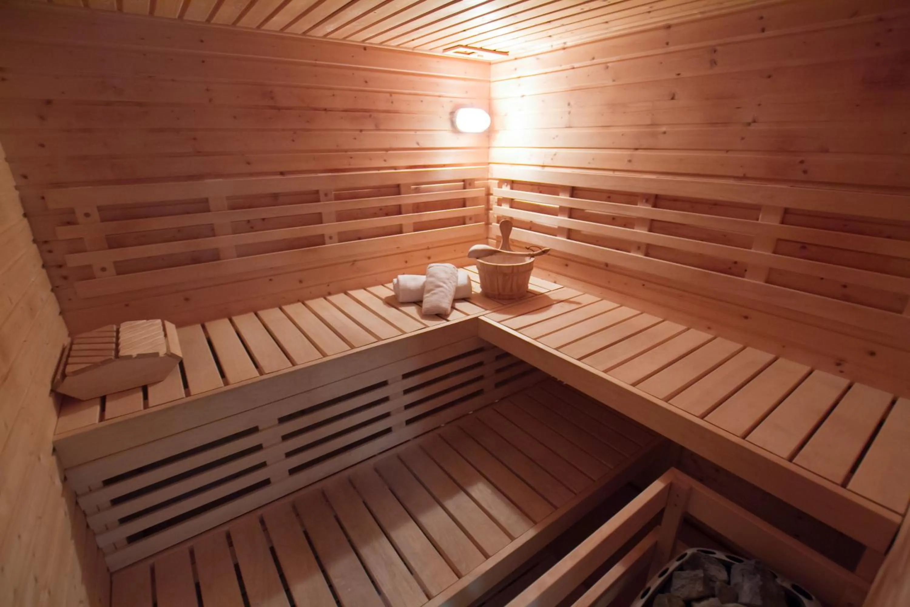 Sauna in Peninsula Resort & Spa