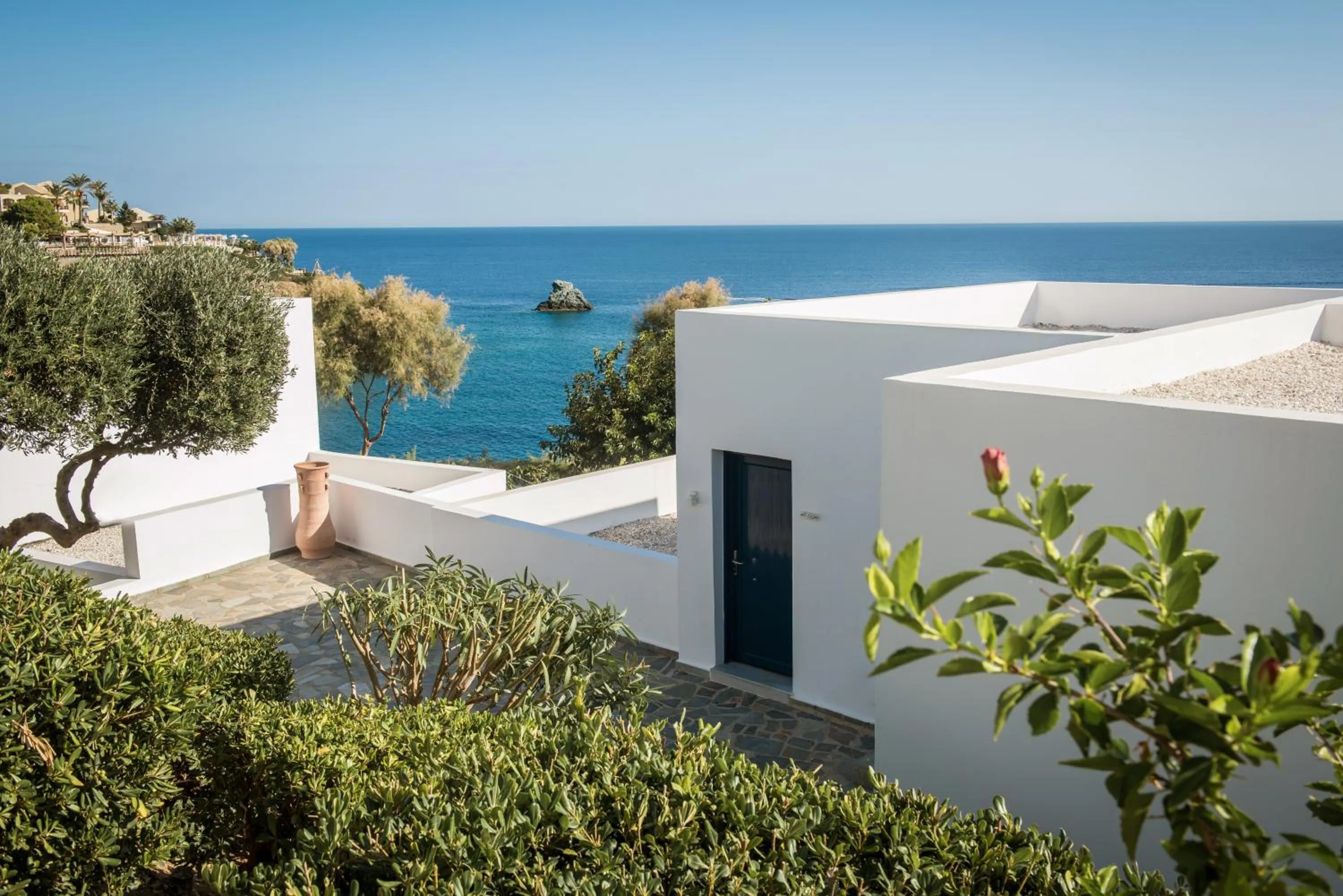 Property building in Peninsula Resort & Spa