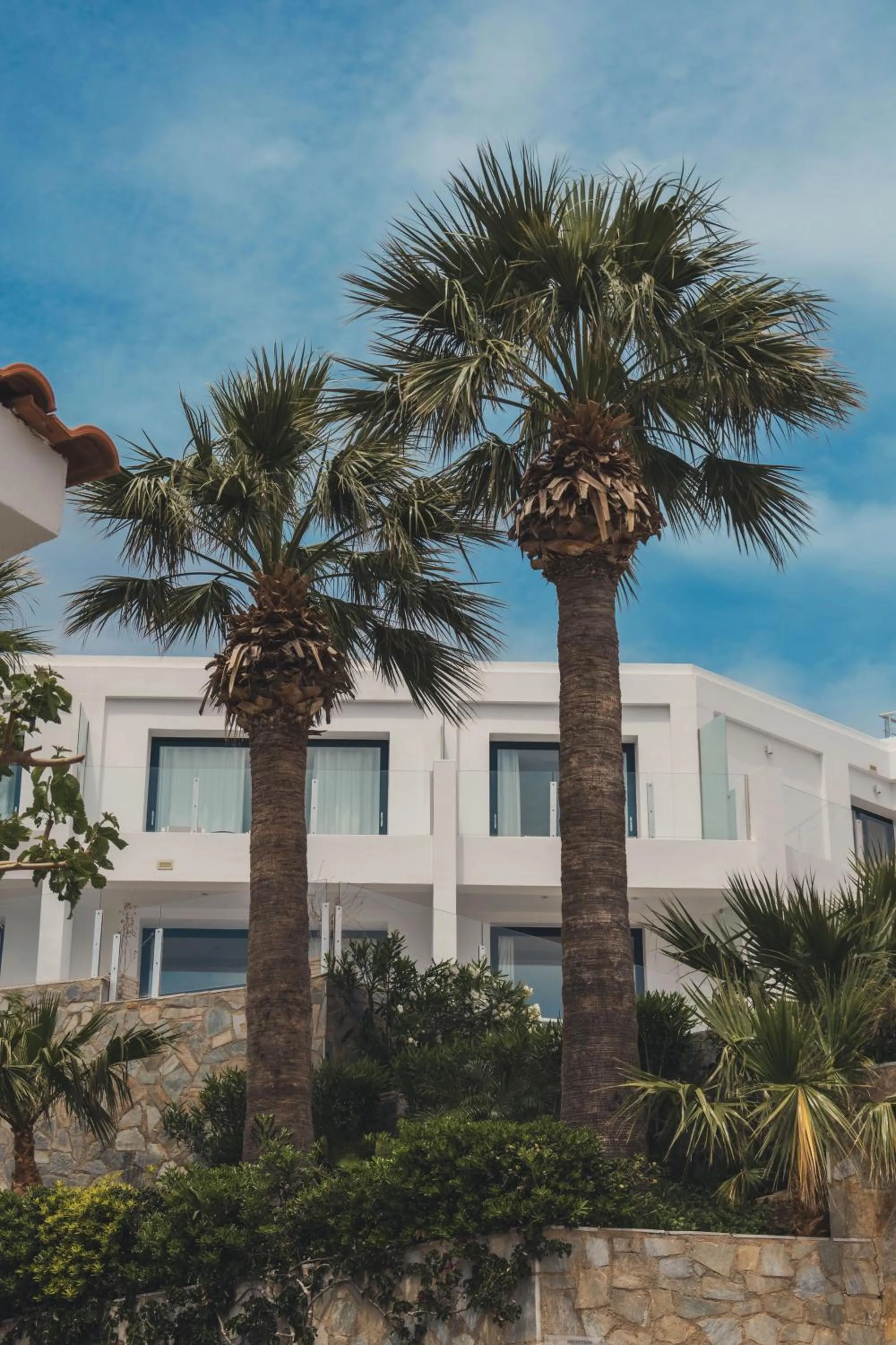 Property building in Peninsula Resort & Spa