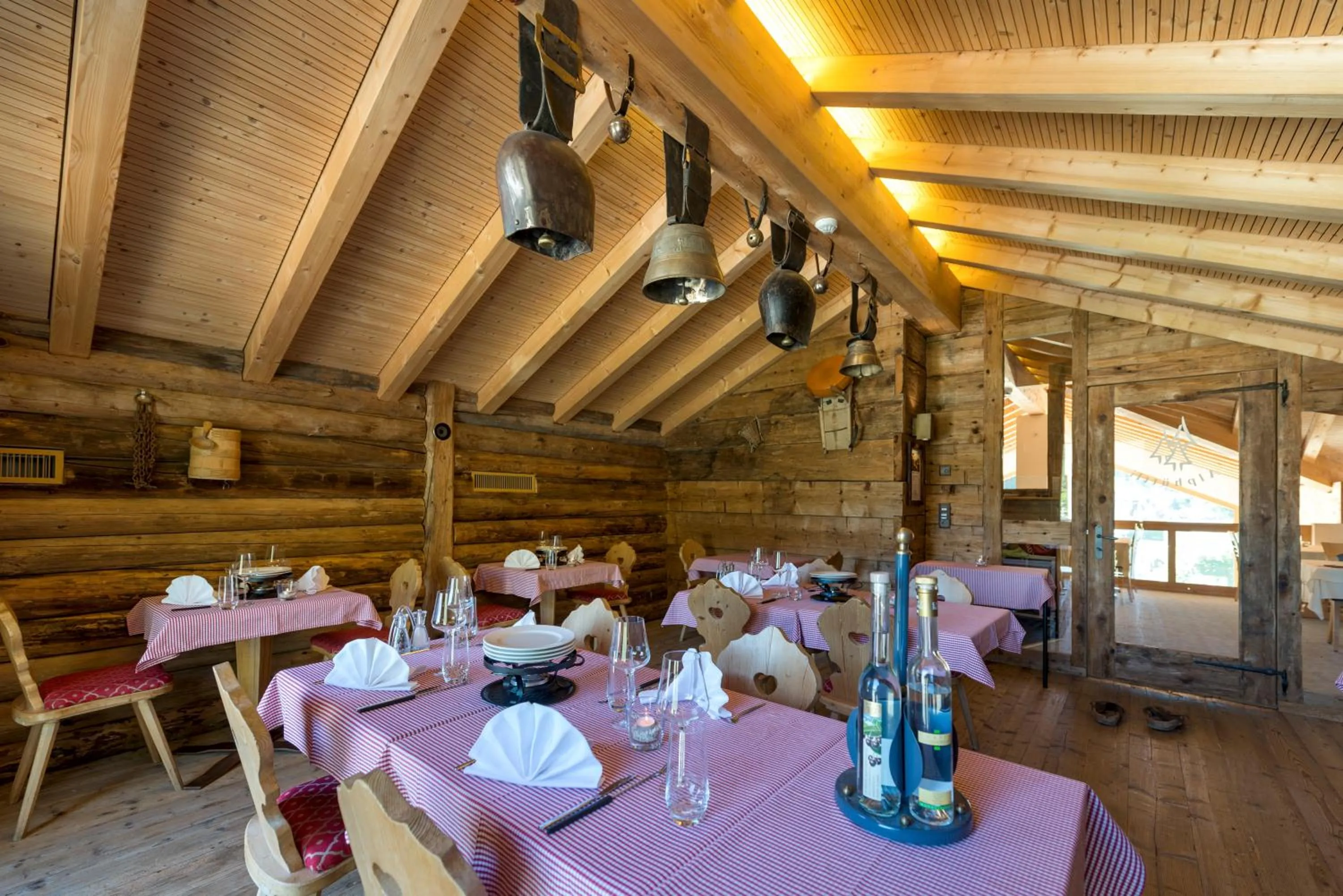 Restaurant/places to eat in Alpenresort Eienwäldli Engelberg