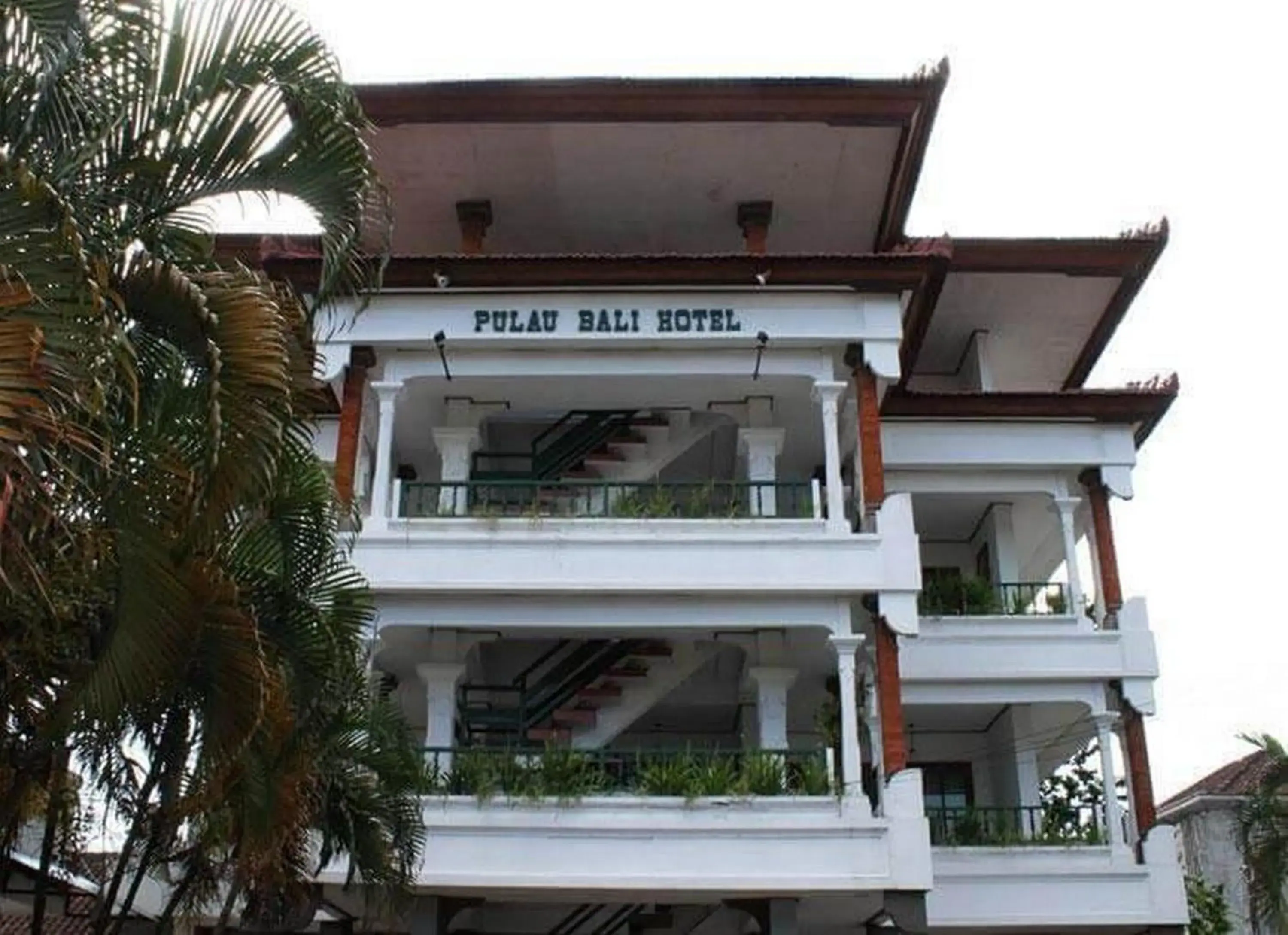Pulau Bali Hotel Denpasar RedPartner Pulau Bali Hotel Denpasar RedPartner