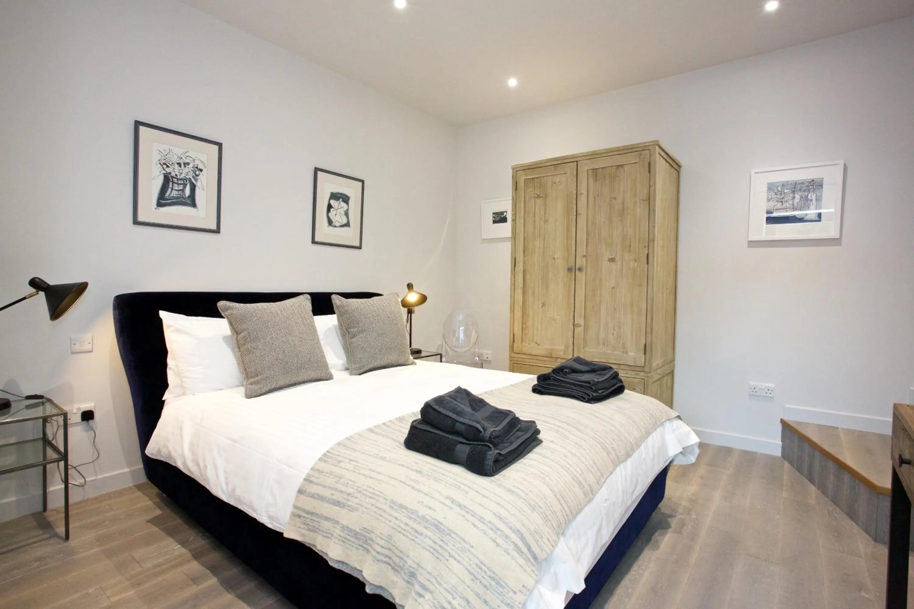 Bedroom, Bed in LOCH TAY HIGHLAND LODGES and GLAMPING PARK