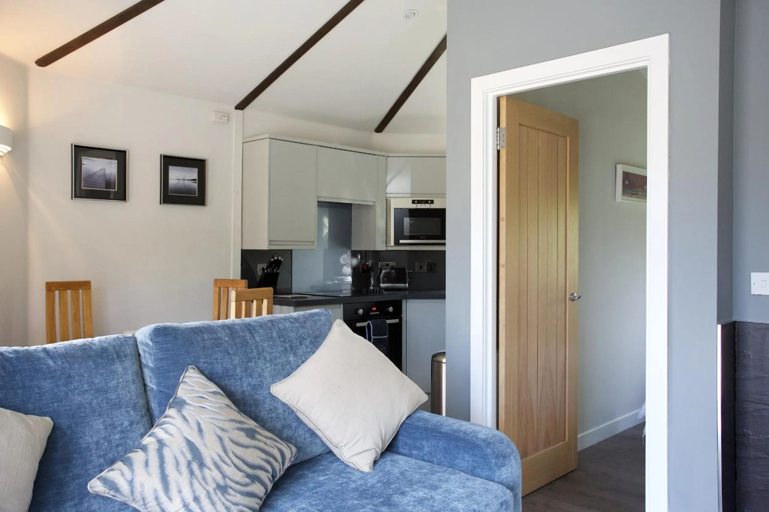 Kitchen or kitchenette in LOCH TAY HIGHLAND LODGES and GLAMPING PARK