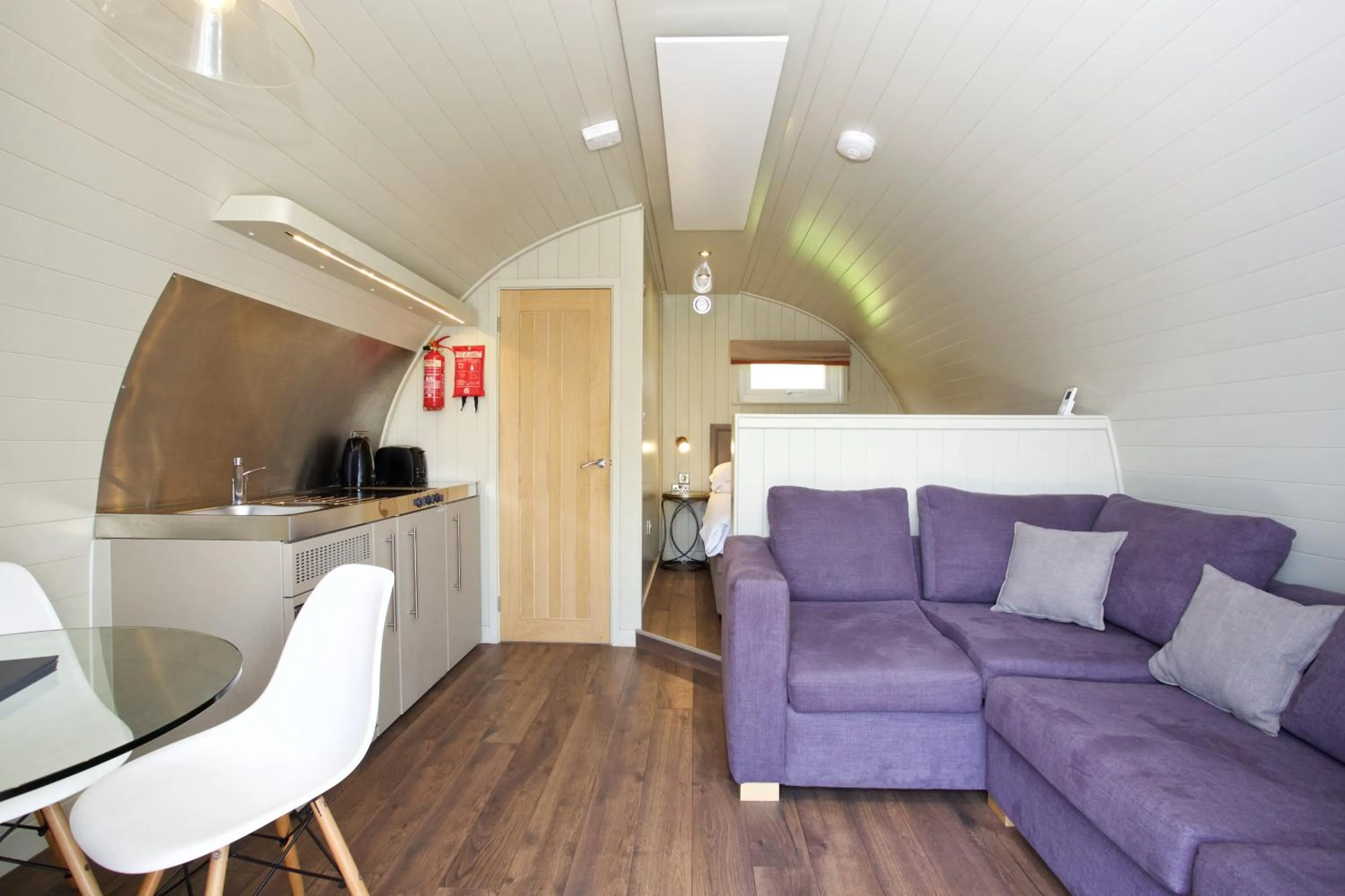 Kitchen or kitchenette in LOCH TAY HIGHLAND LODGES and GLAMPING PARK