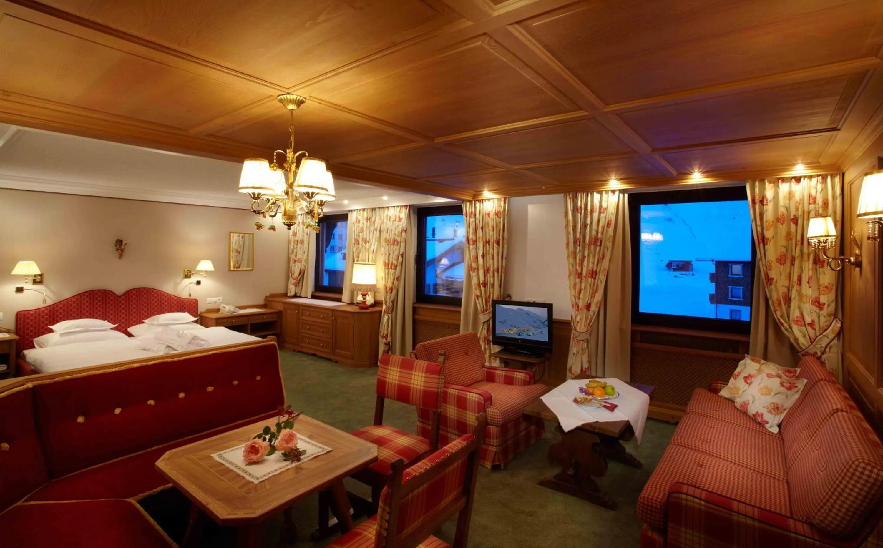 room service, Bed in Sporthotel Lorünser