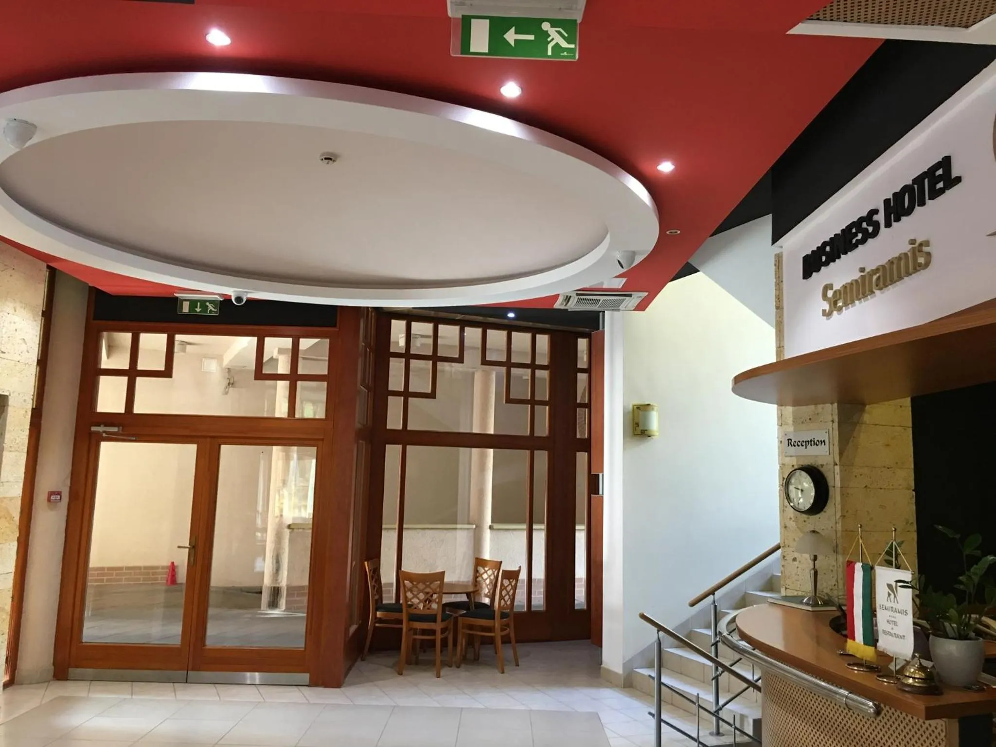 Lobby or reception in Semiramis Business Hotel