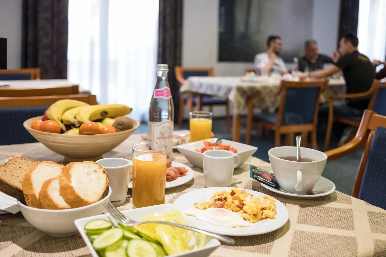 Breakfast in Semiramis Business Hotel