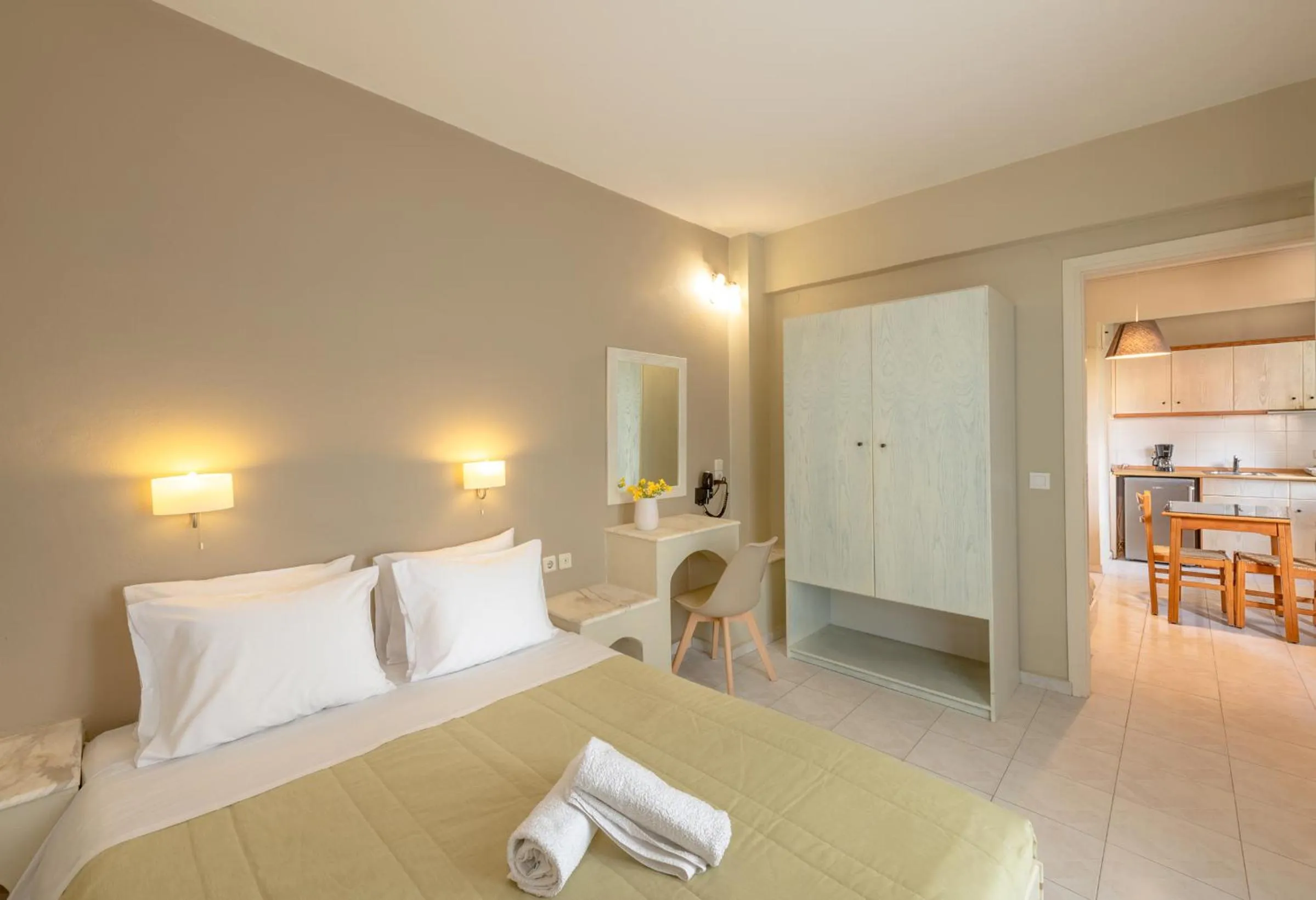 Bedroom, Bed in Nancy - Chara Apartments