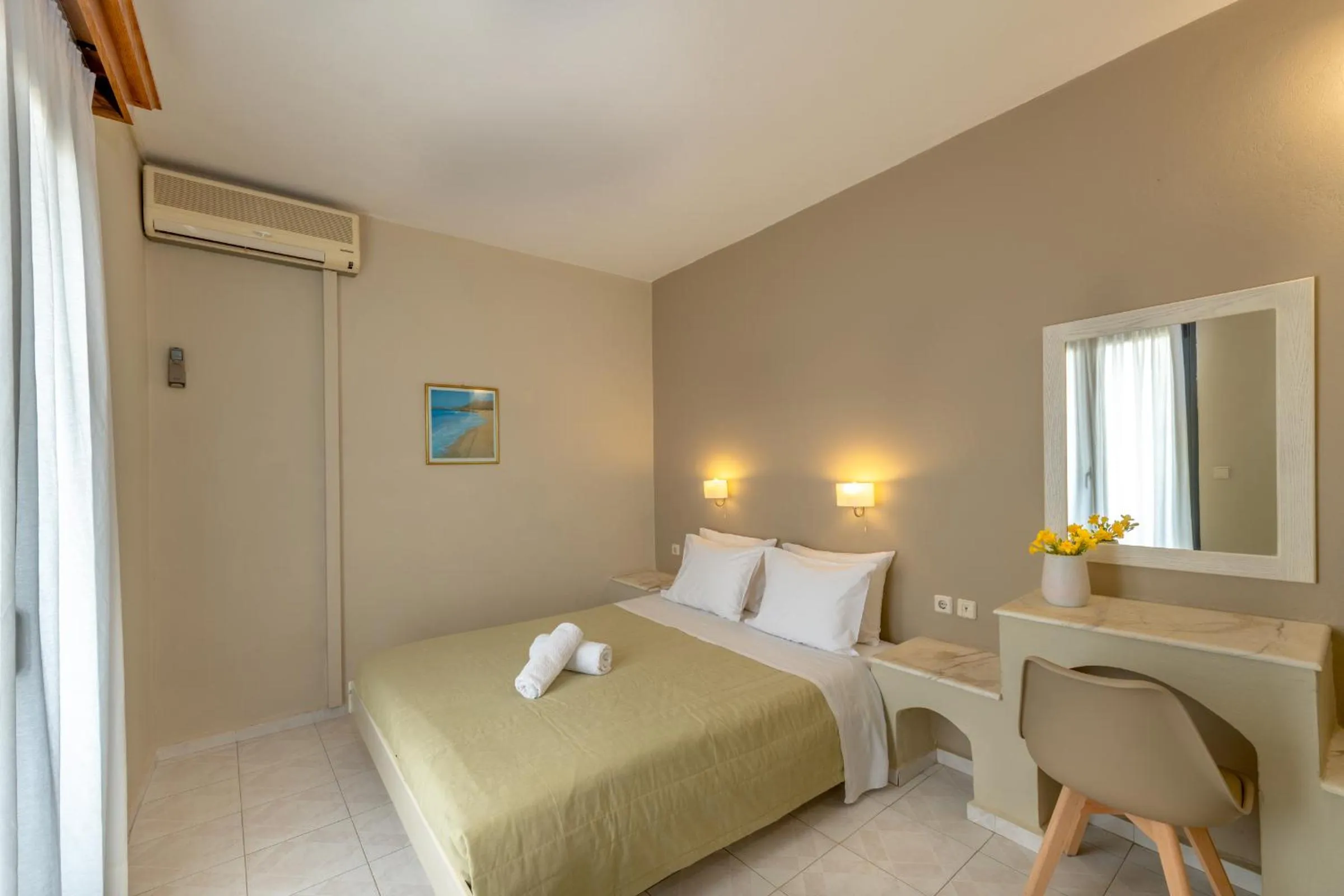 Bedroom, Bed in Nancy - Chara Apartments