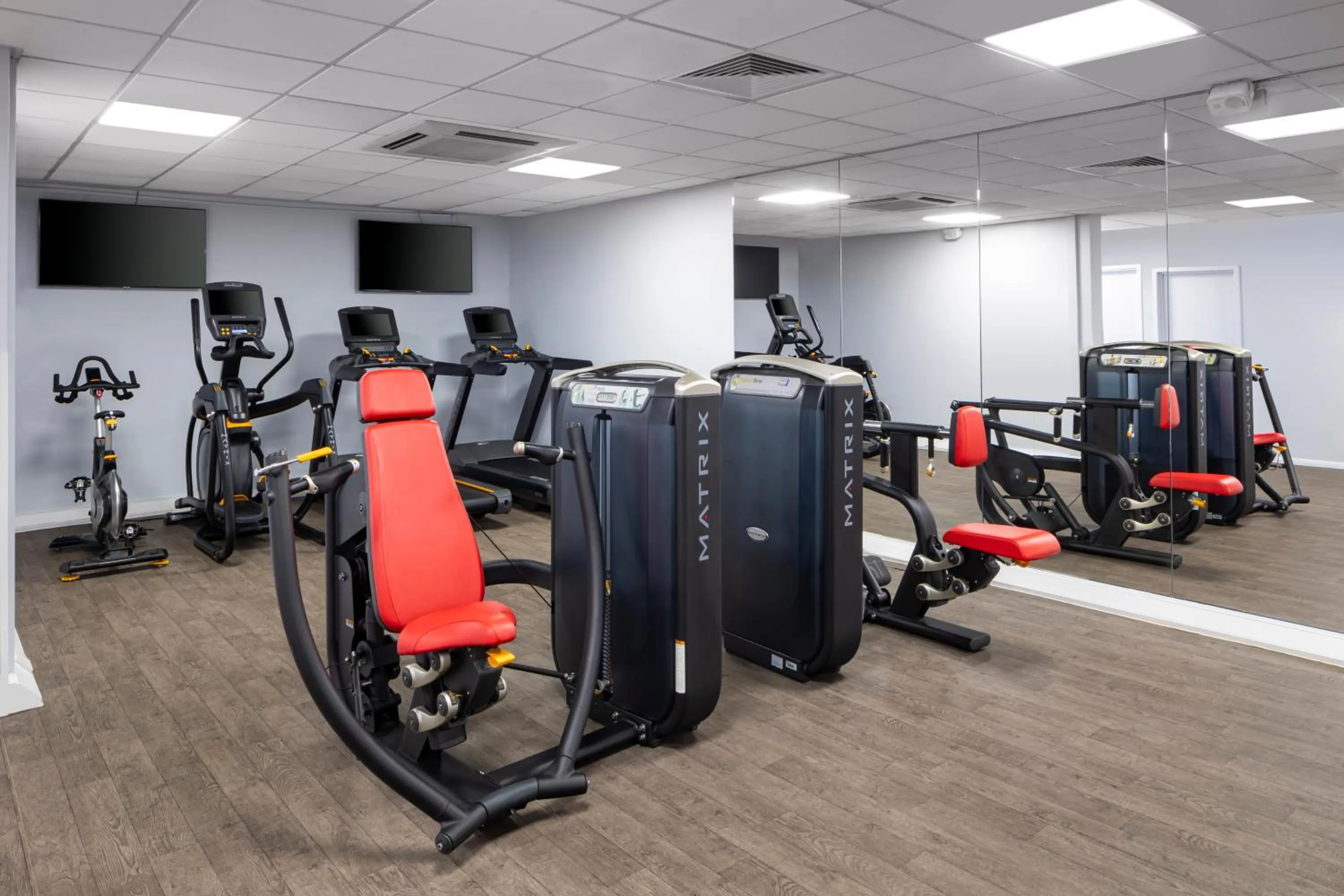 Fitness centre/facilities in Holiday Inn Reading South M4 Jct 11 by IHG