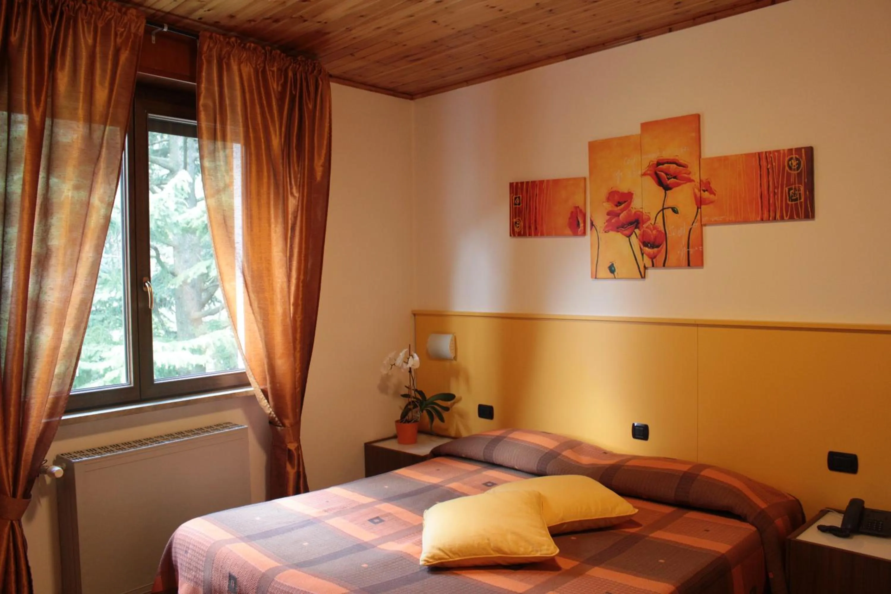 Bed in Hotel La Rotonda