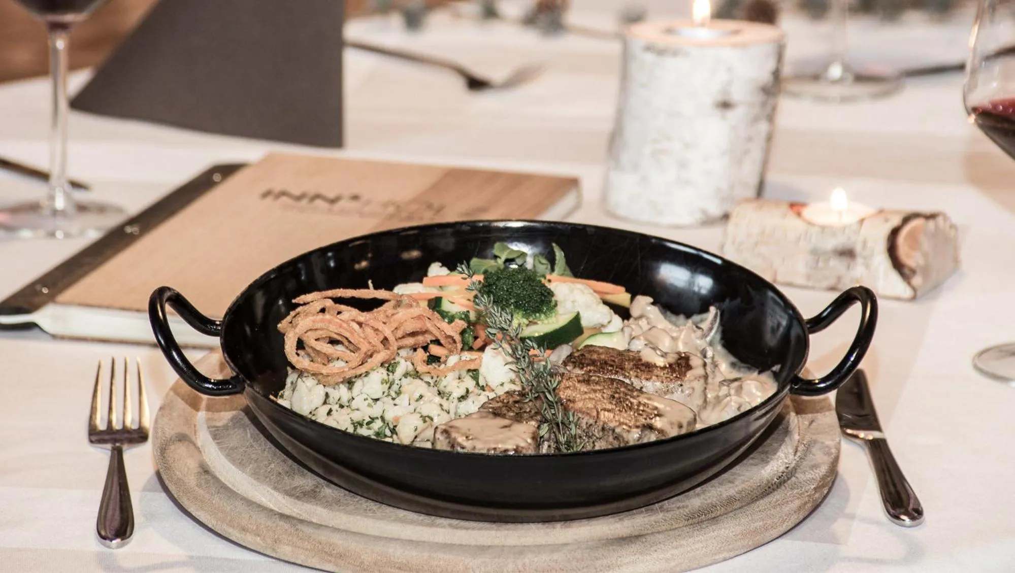 Food and drinks in INNs HOLZ