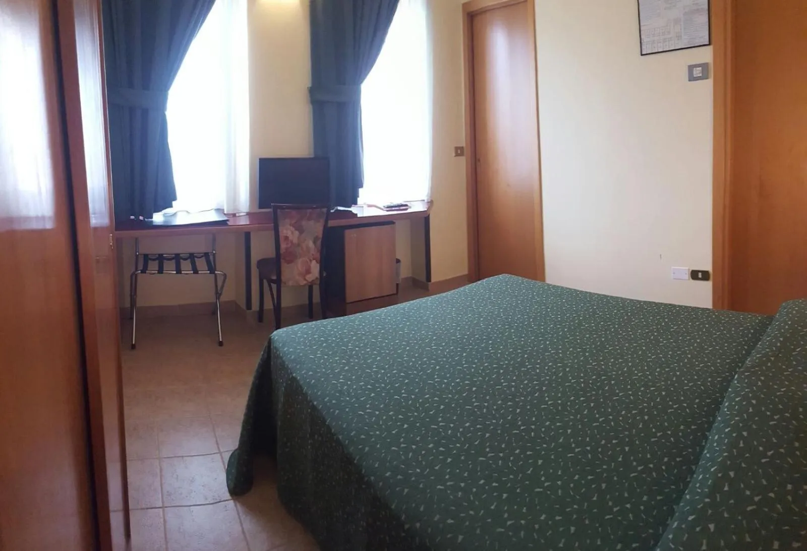 Bedroom, Bed in Nuovo Albergo