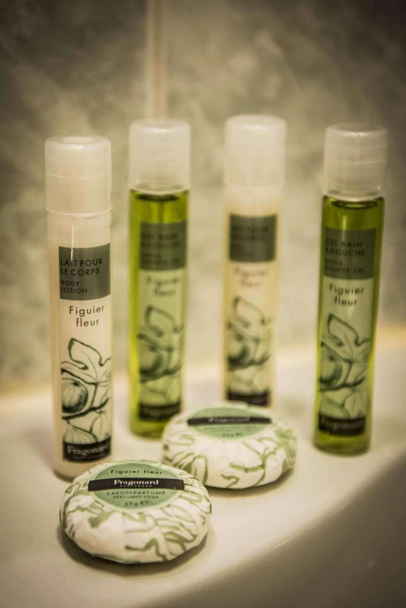 Decorative detail in Nuovo Albergo