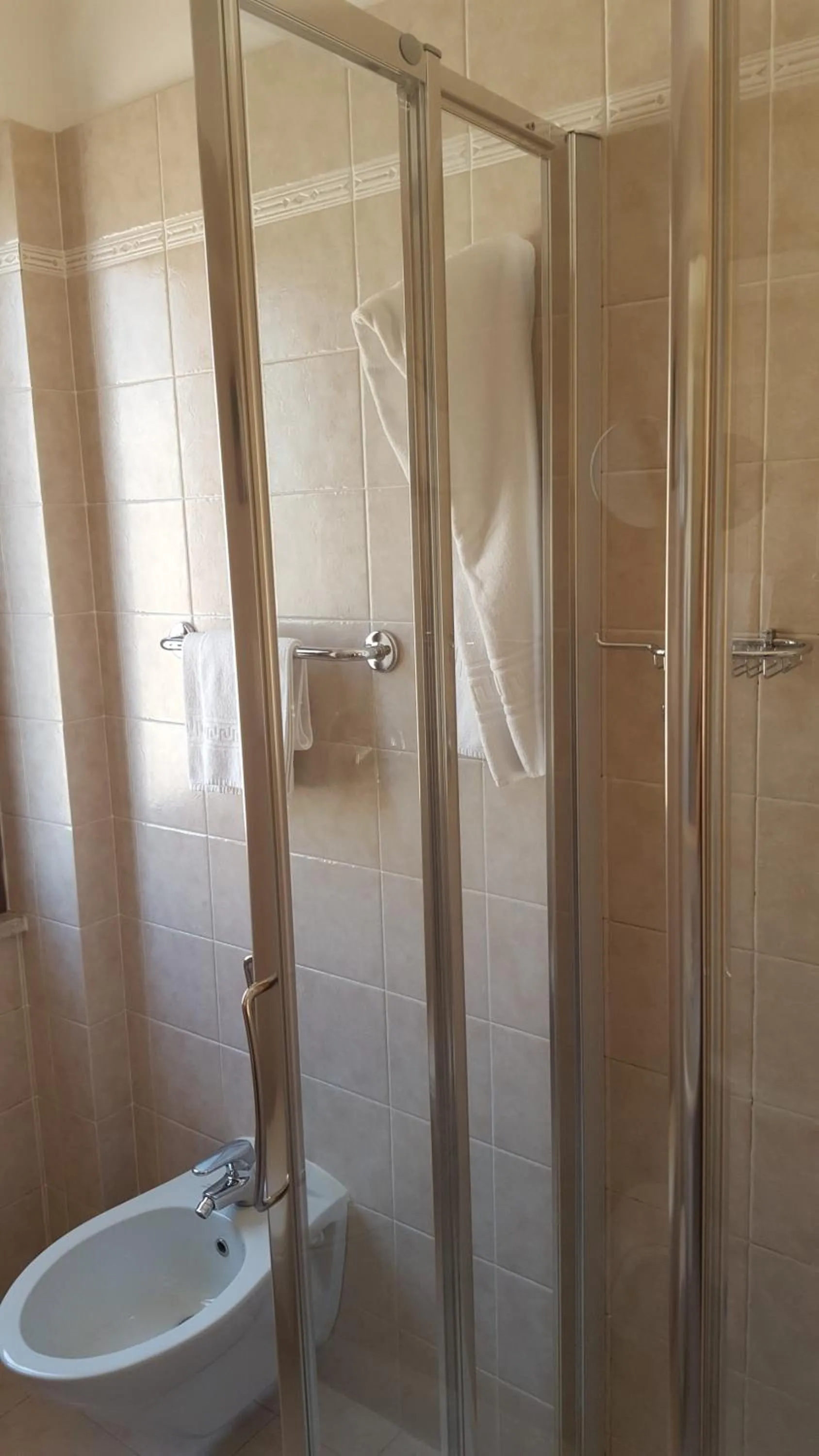 Bathroom in Nuovo Albergo