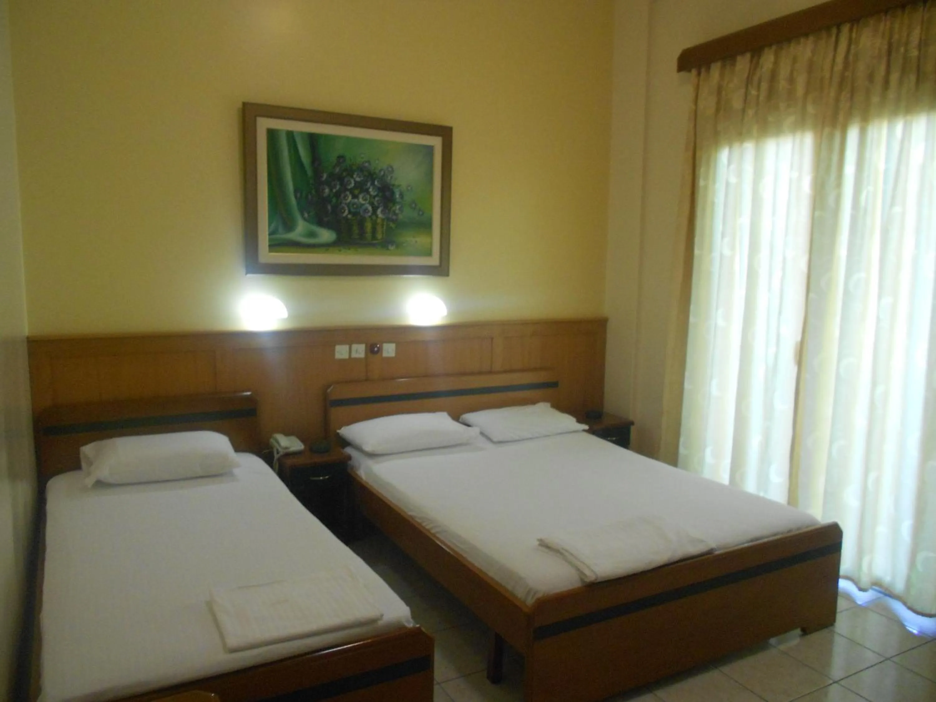 Bed in Hotel Admitos