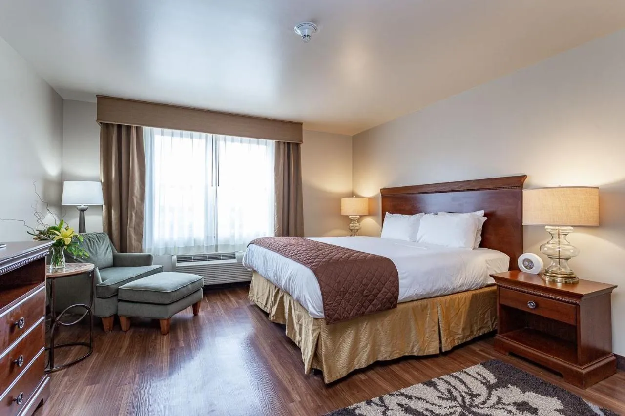 Bed in Jefferson Street Inn