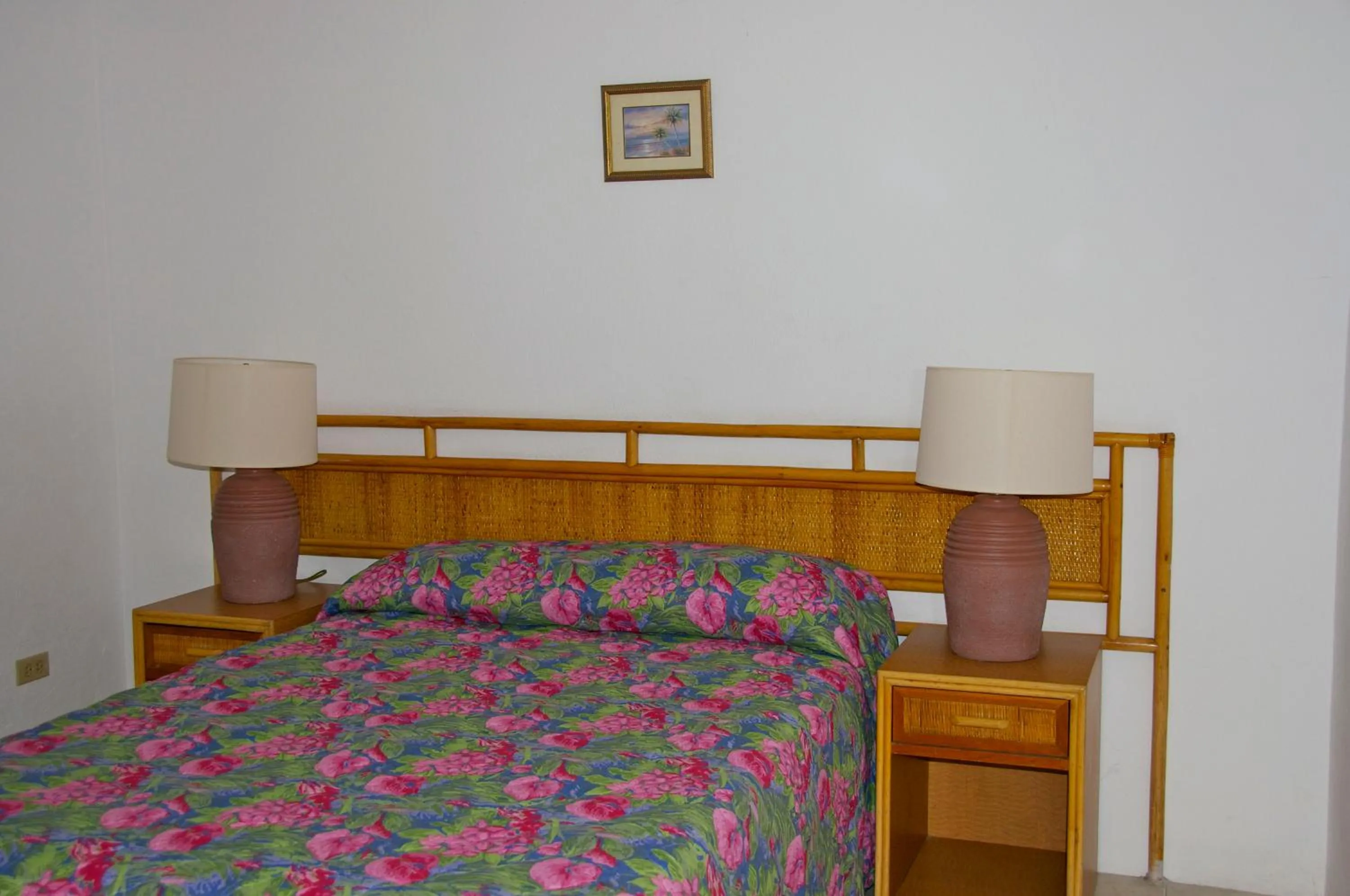 Bed in Adulo Apartments
