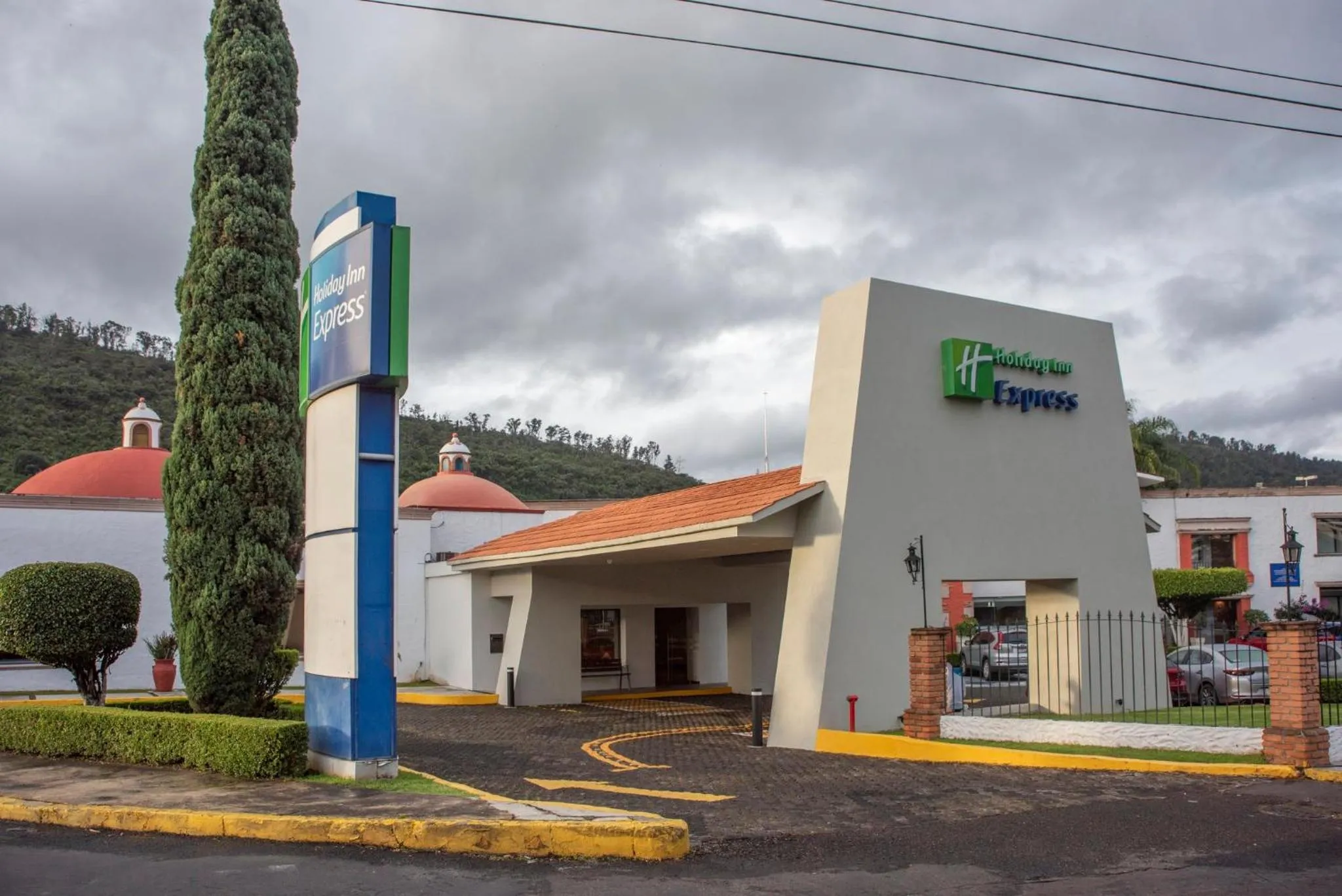 Property building in Holiday Inn Express Morelia by IHG