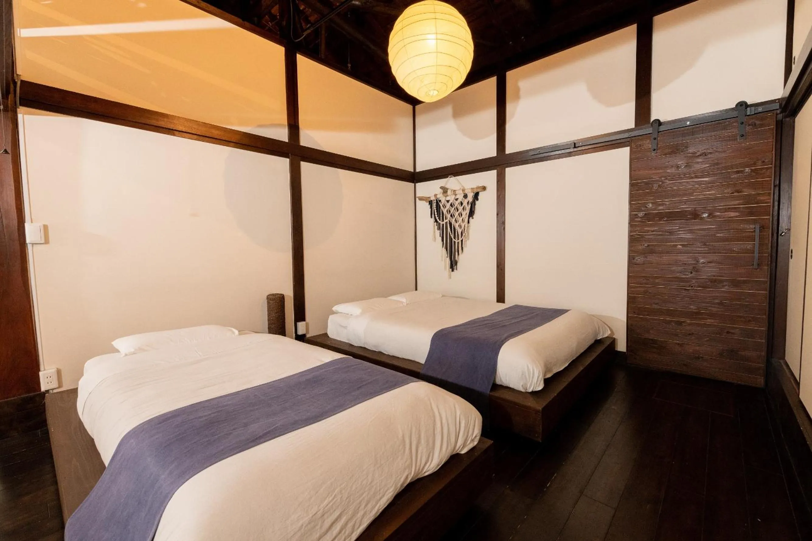 Bedroom, Bed in Kohaku AMBER Kamakura Zaimokuza