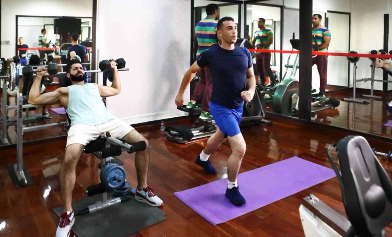 Fitness centre/facilities in Al Hayat Hotel Suites