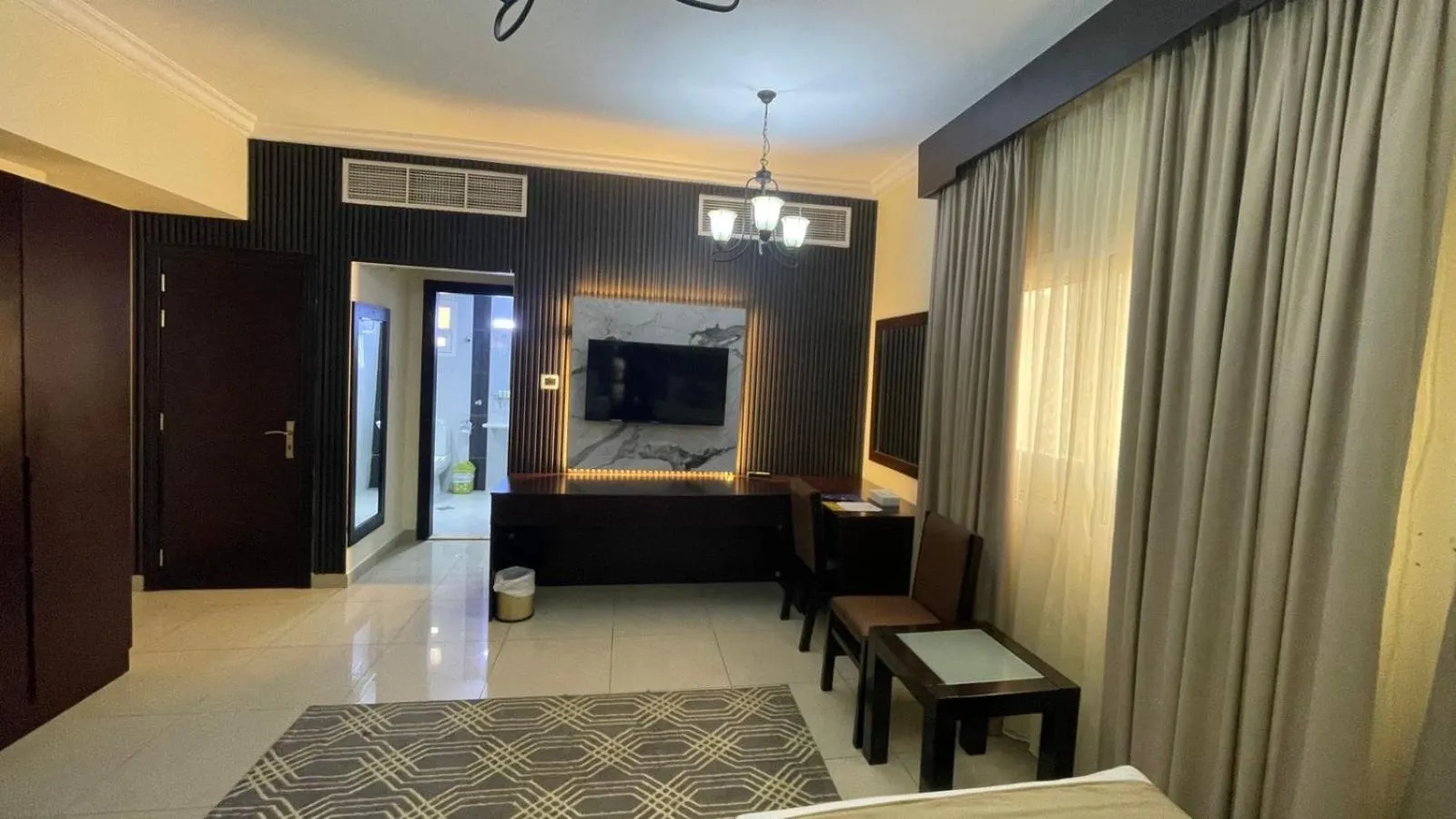 Al Hayat Hotel Suites