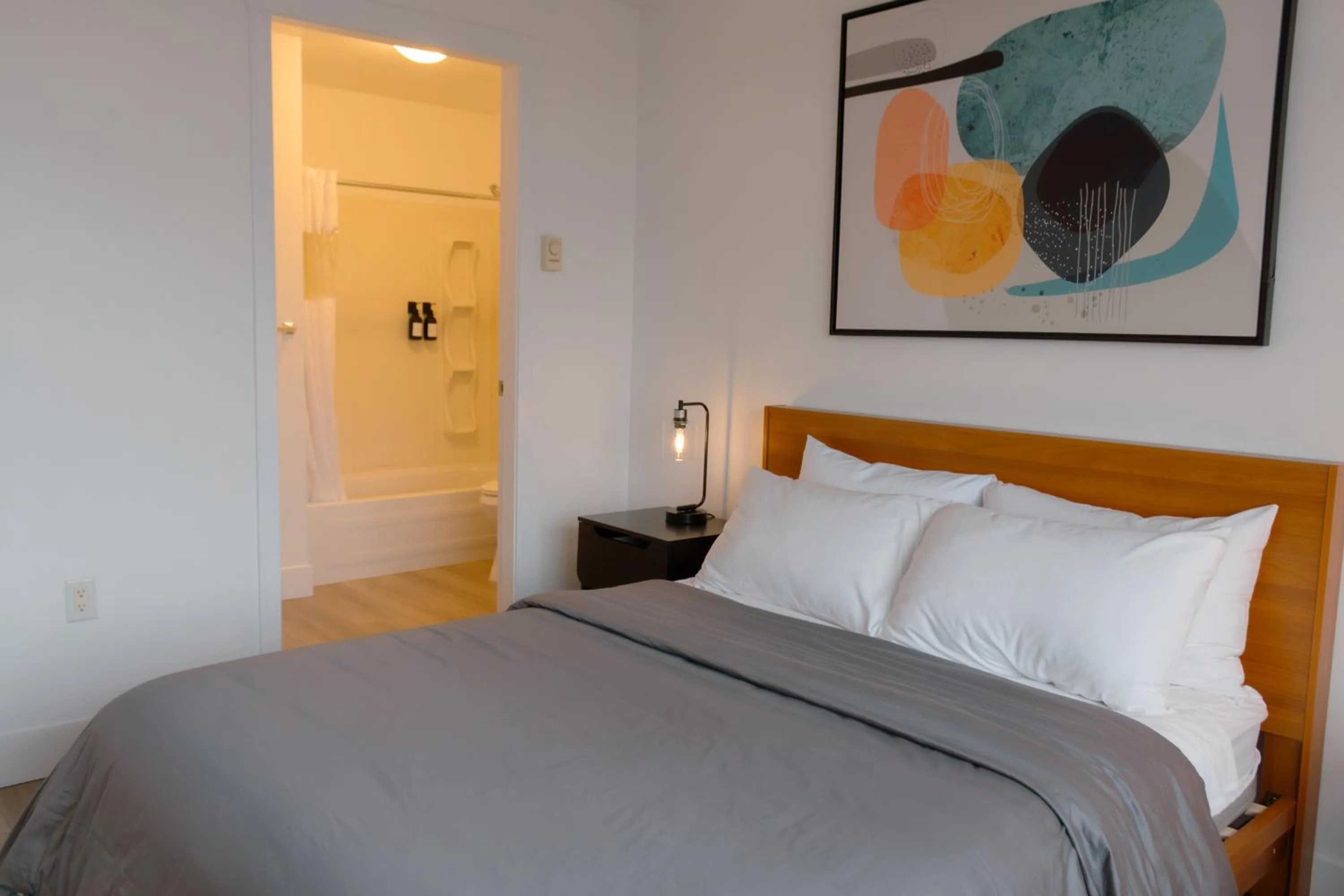 Photo of the whole room, Bed in Carey Centre on UBC campus