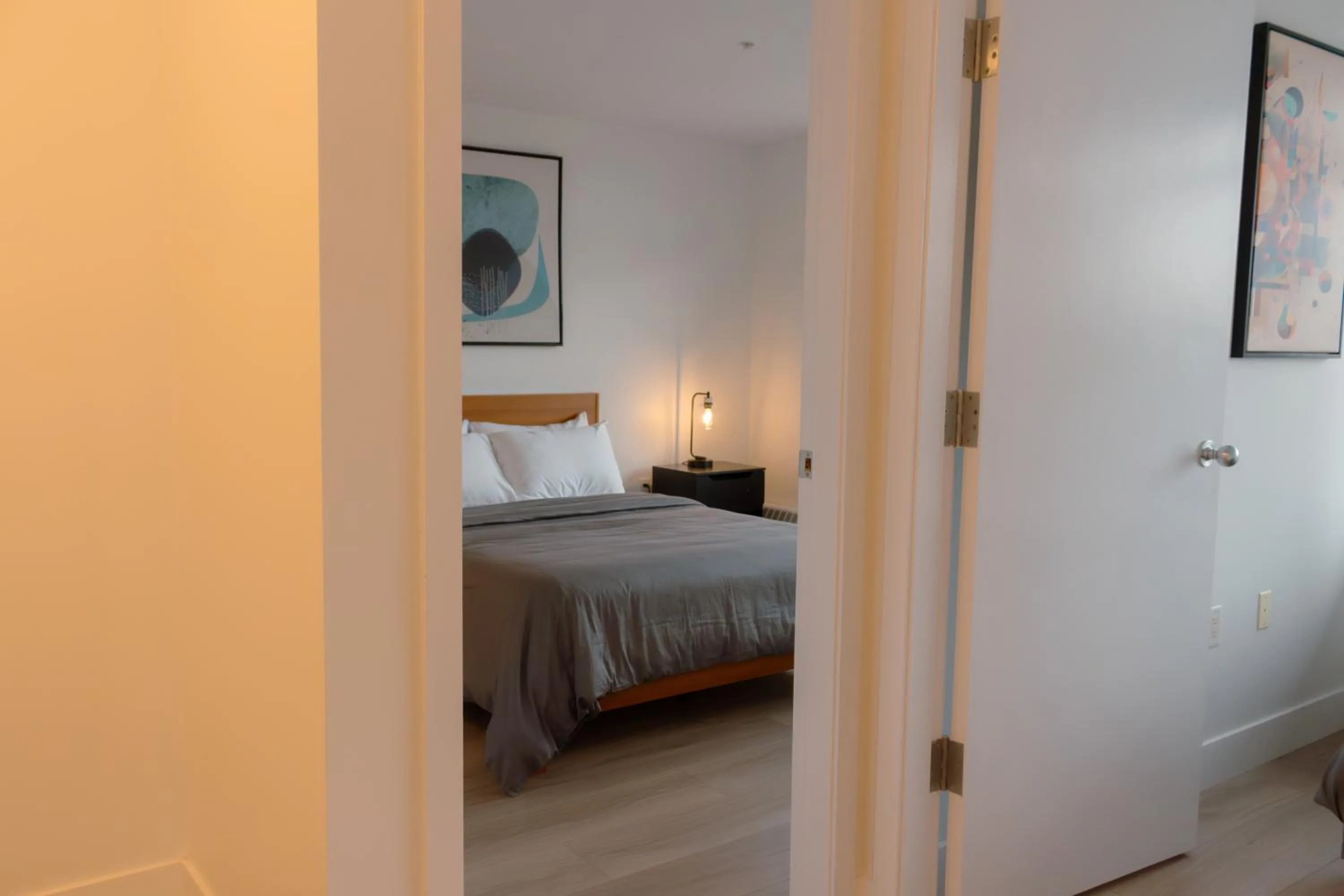 Photo of the whole room, Bed in Carey Centre on UBC campus