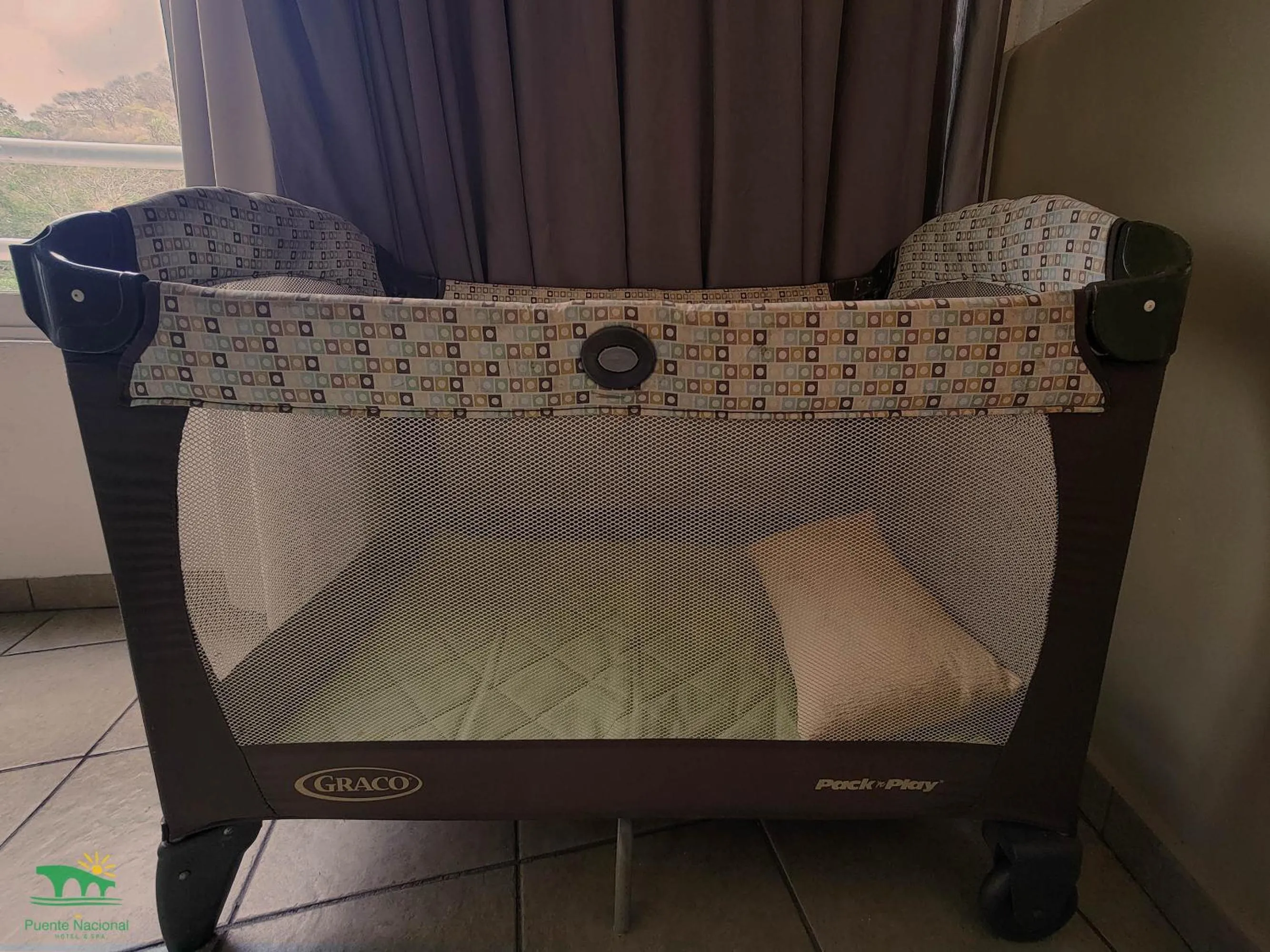 Bedroom in Hotel Puente Nacional & Spa