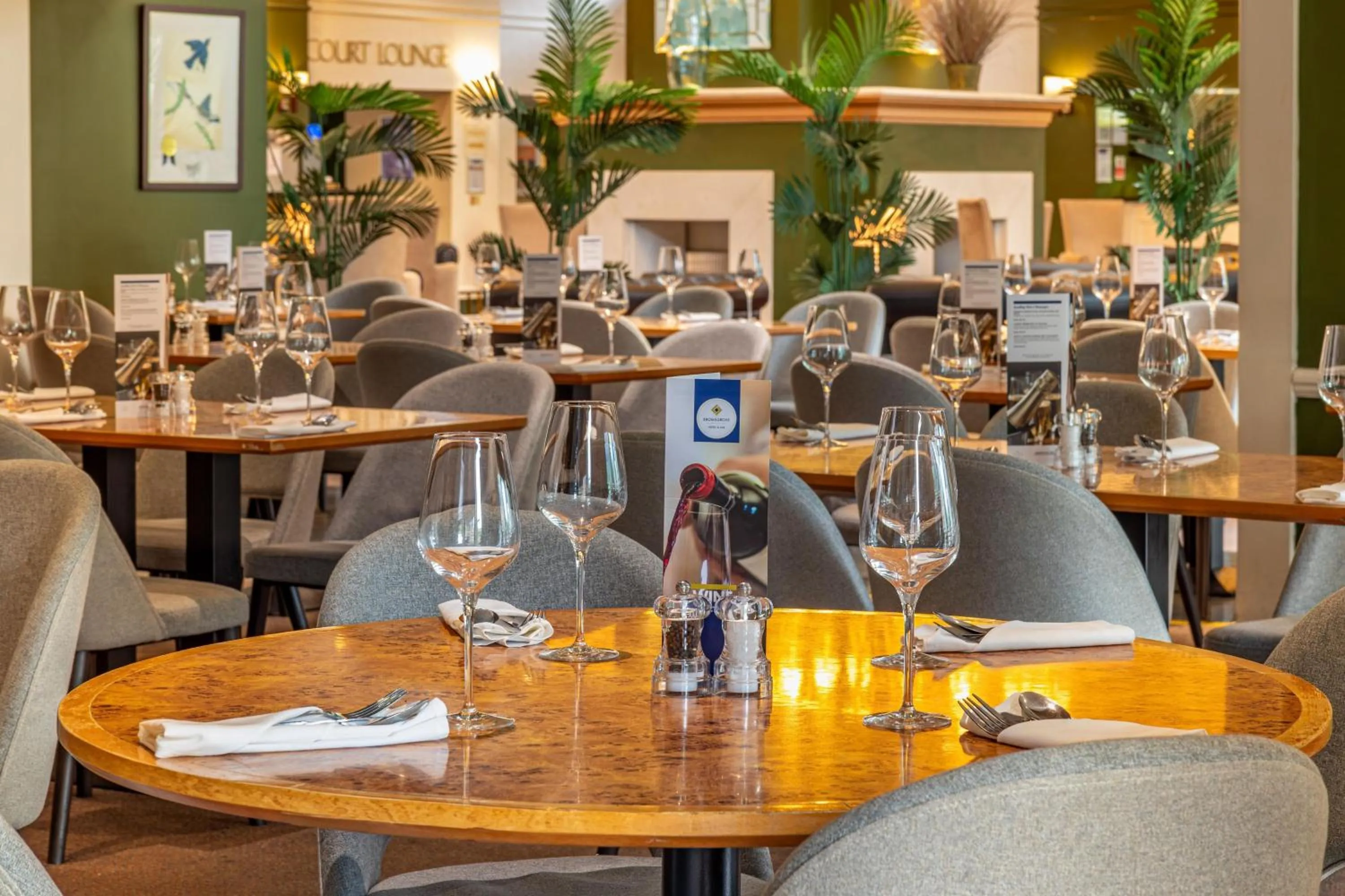 Restaurant/places to eat in Bromsgrove Hotel