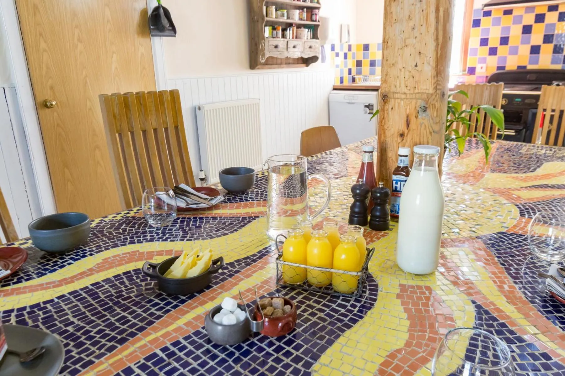 Dining area in Bamse B&B