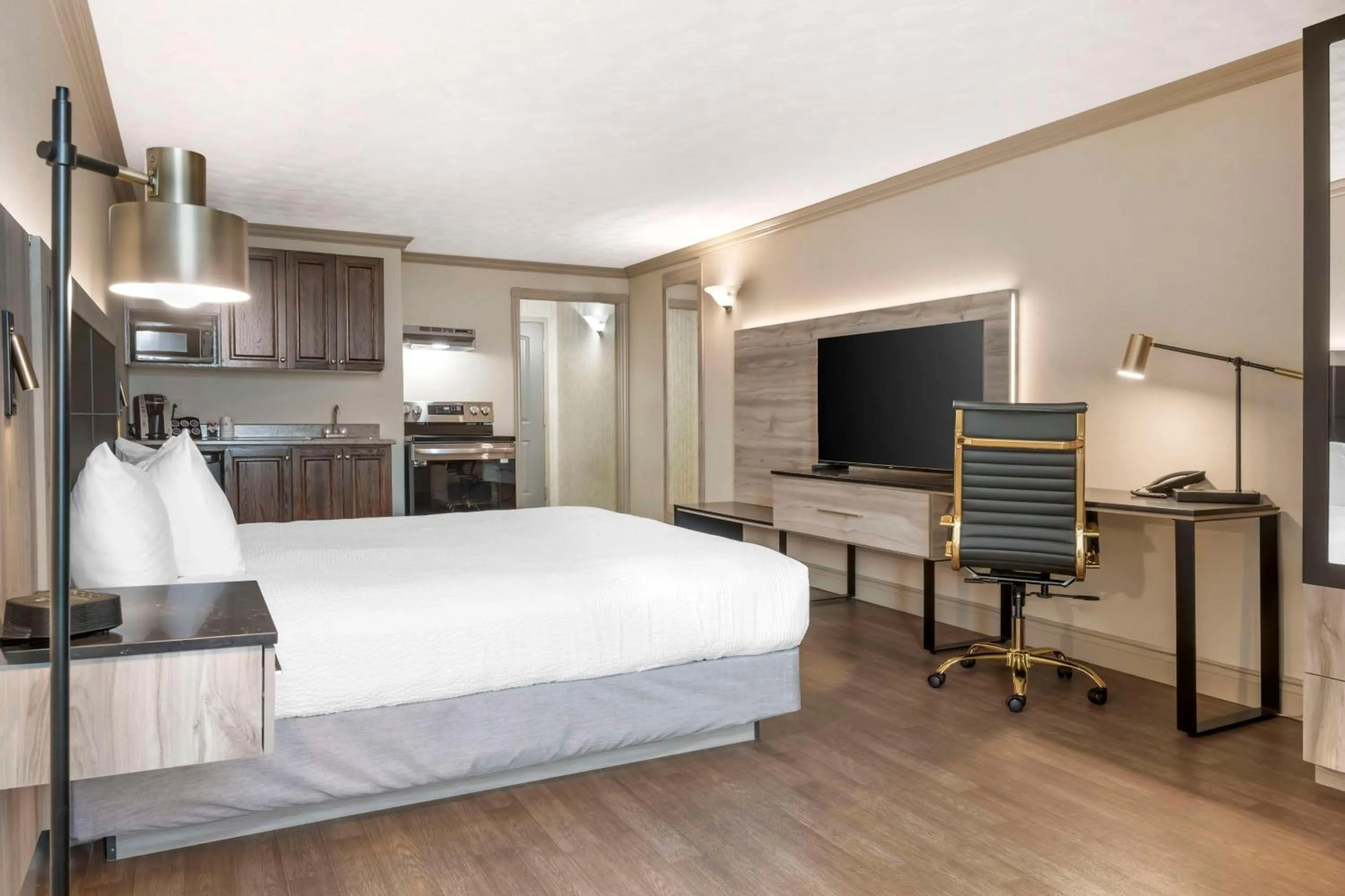 Bedroom, Bed in Best Western Plus Edmundston
