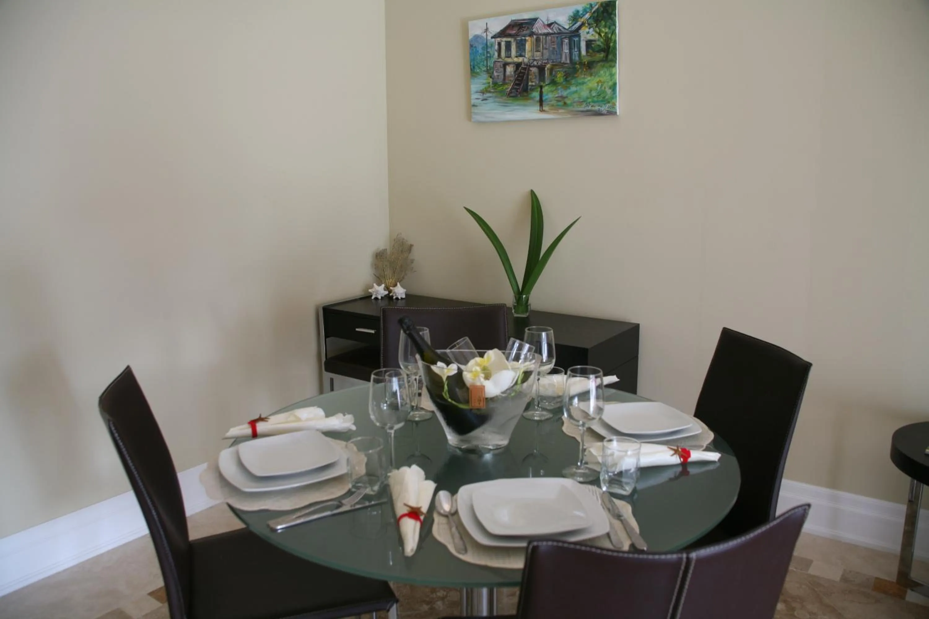Dining area in The Atrium Resort