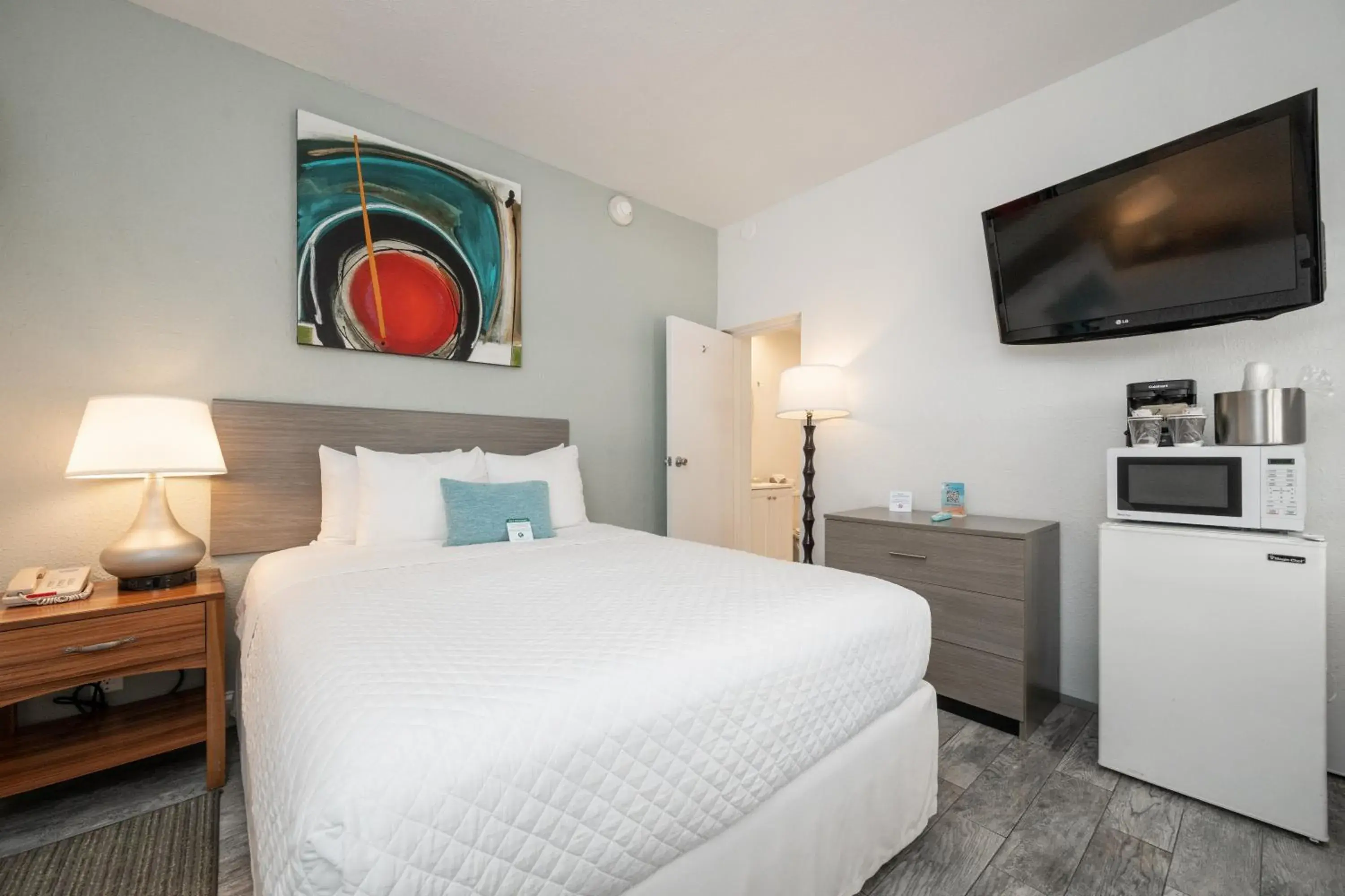 King Room in Blue Marlin Motel King Room in Blue Marlin Motel