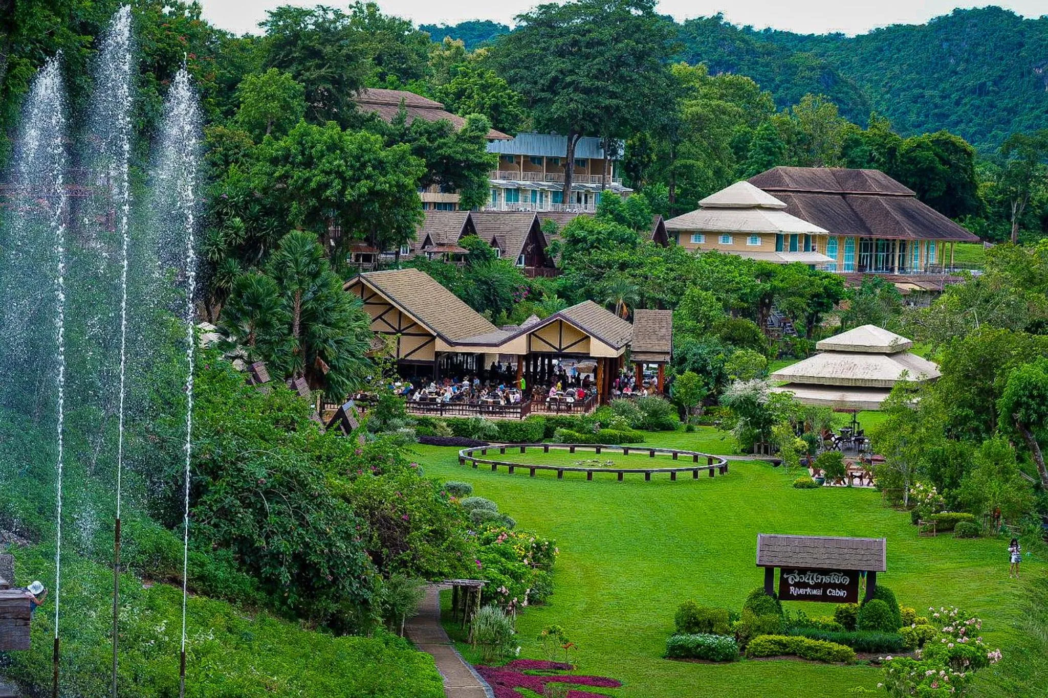 Inner courtyard view in Suan Sai Yok Resort