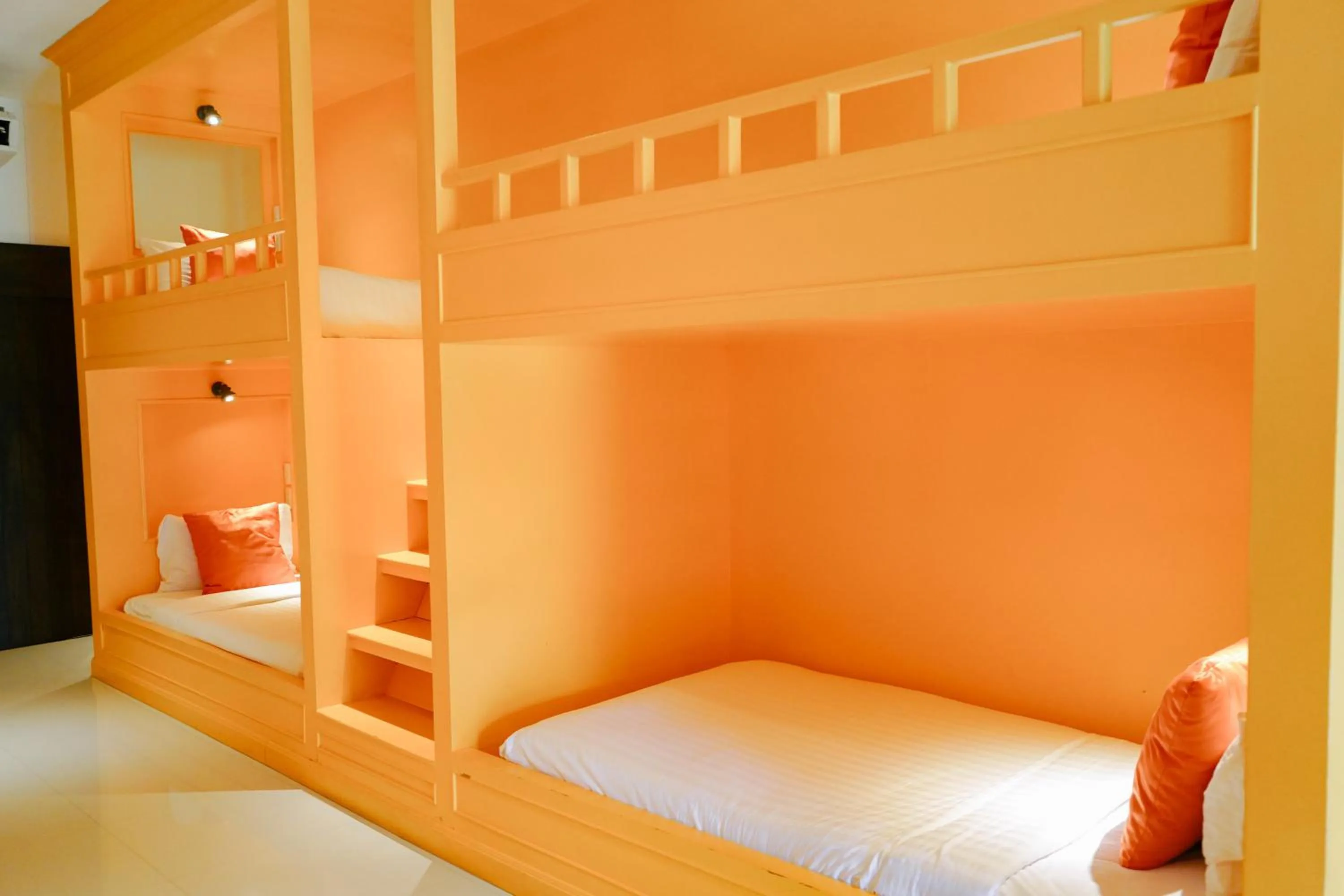 Decorative detail, Bed in Suan Sai Yok Resort