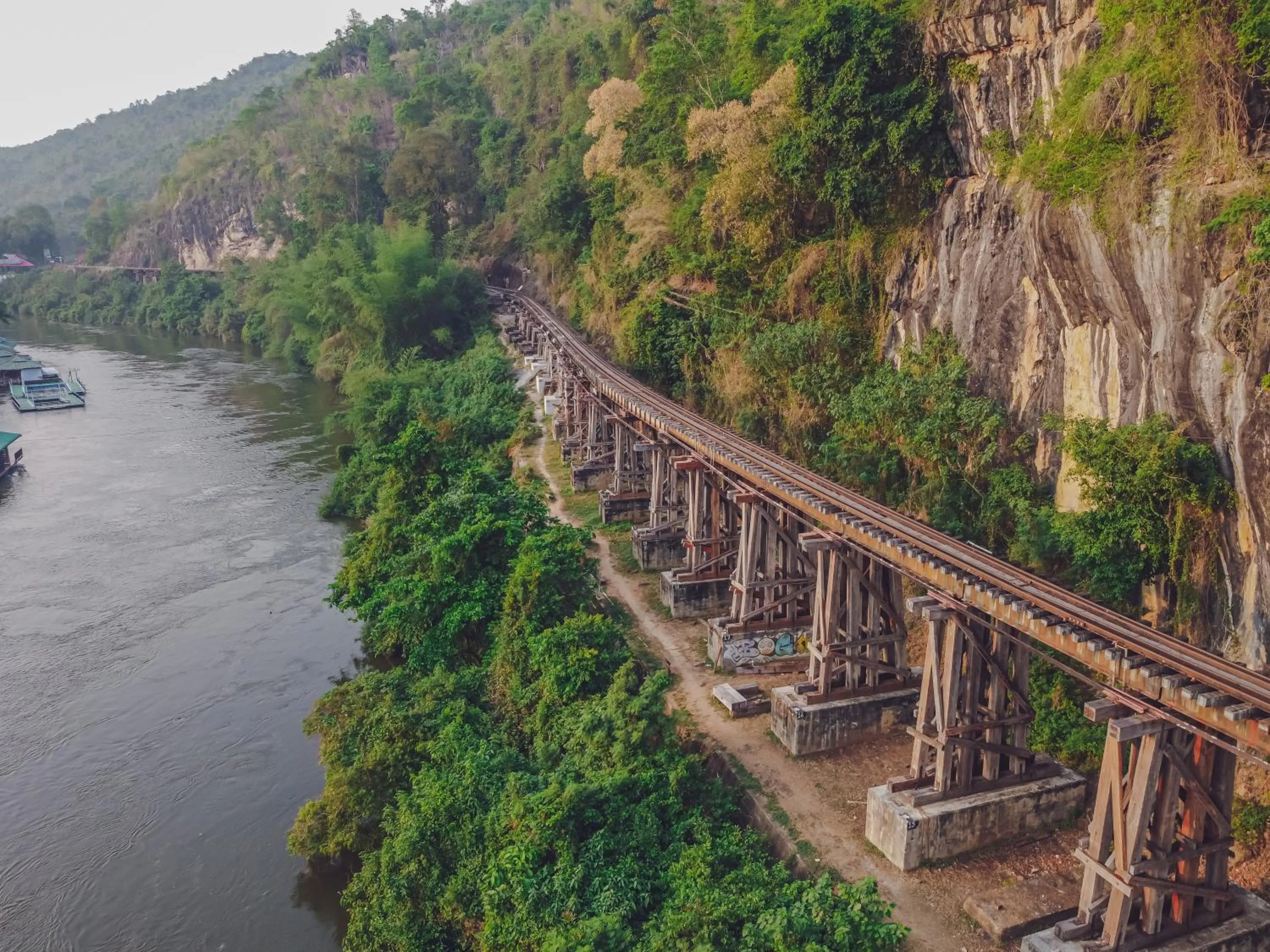 Lake view in Suan Sai Yok Resort