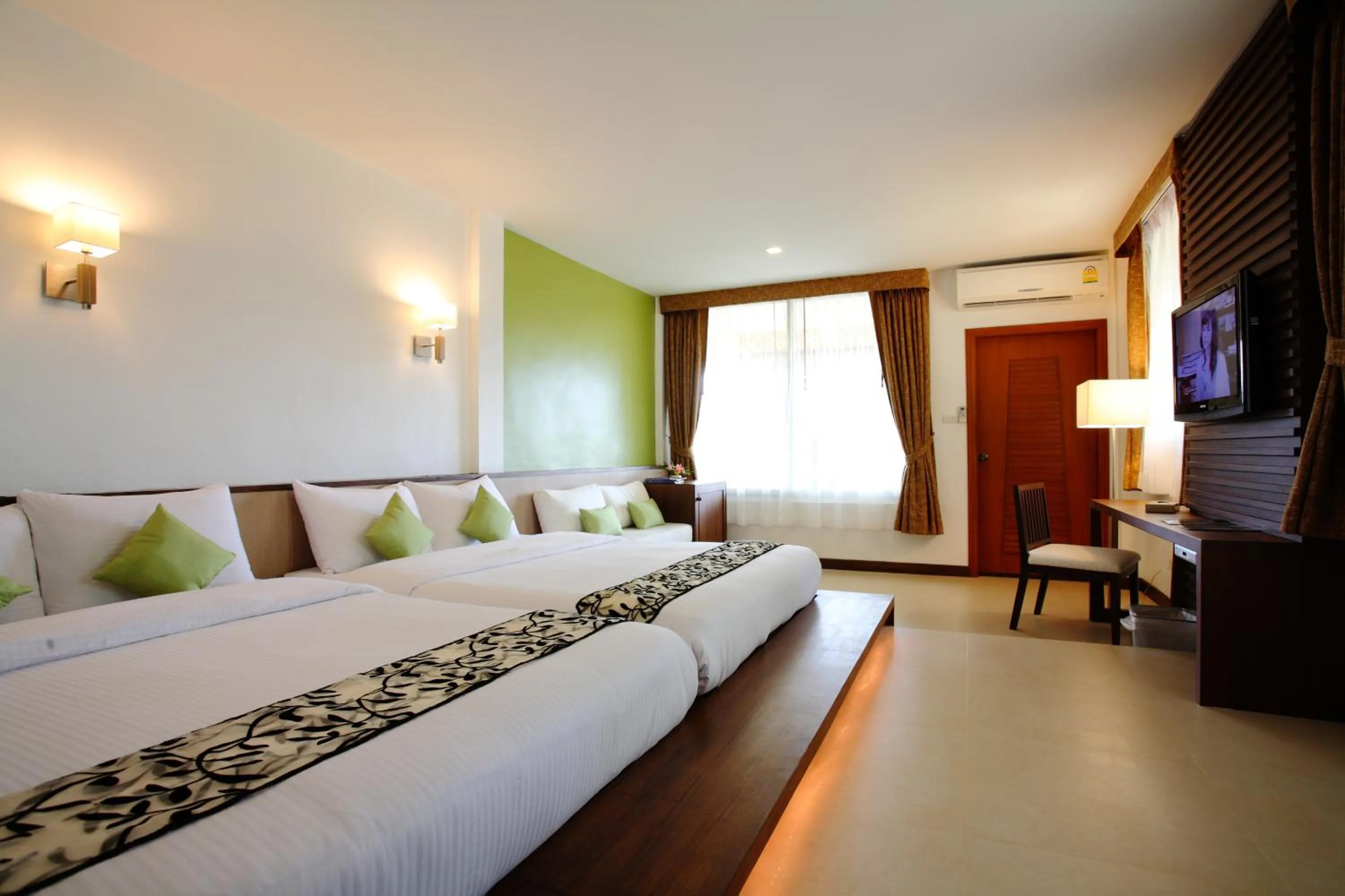 Bed in Suan Sai Yok Resort