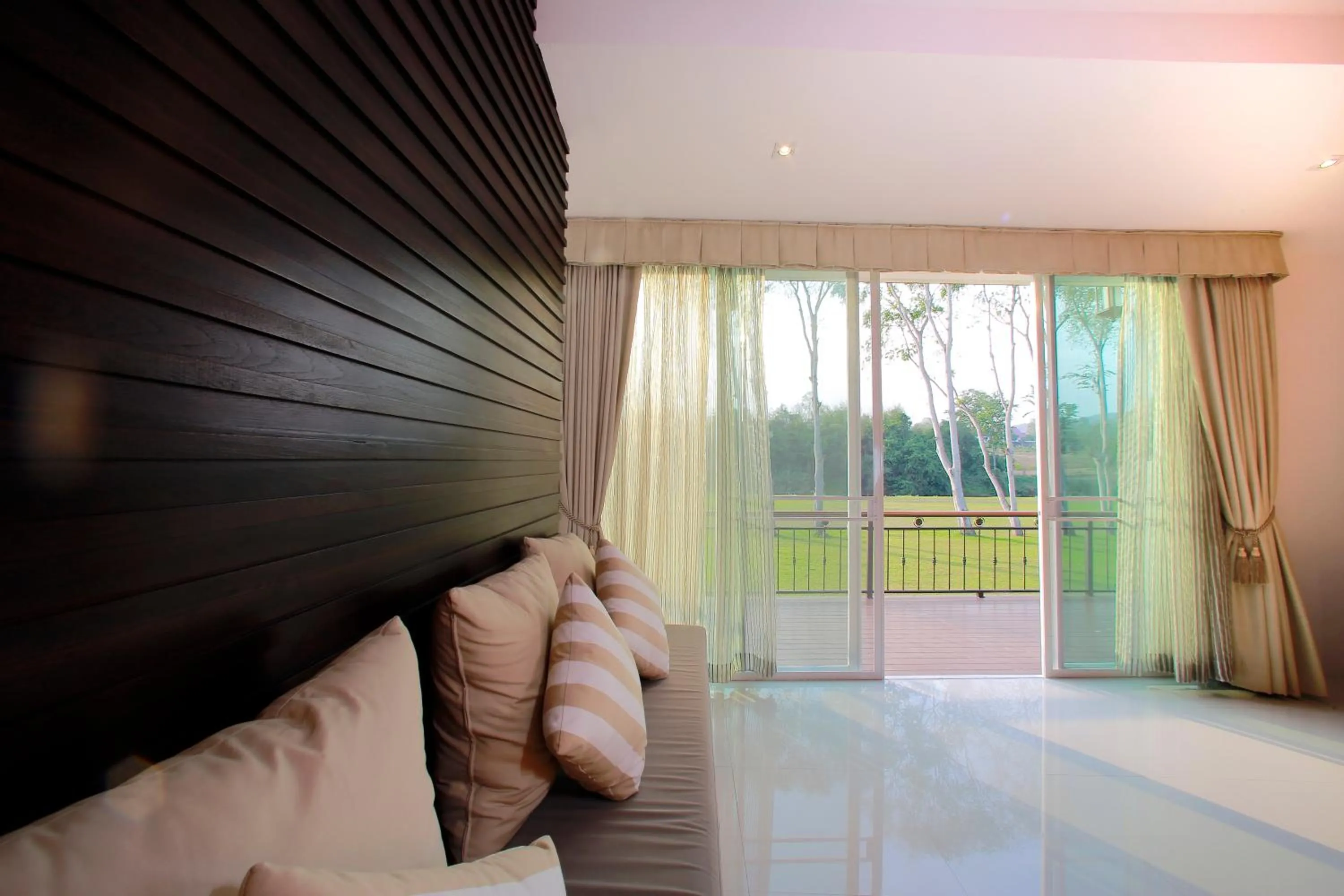 TV and multimedia in Suan Sai Yok Resort