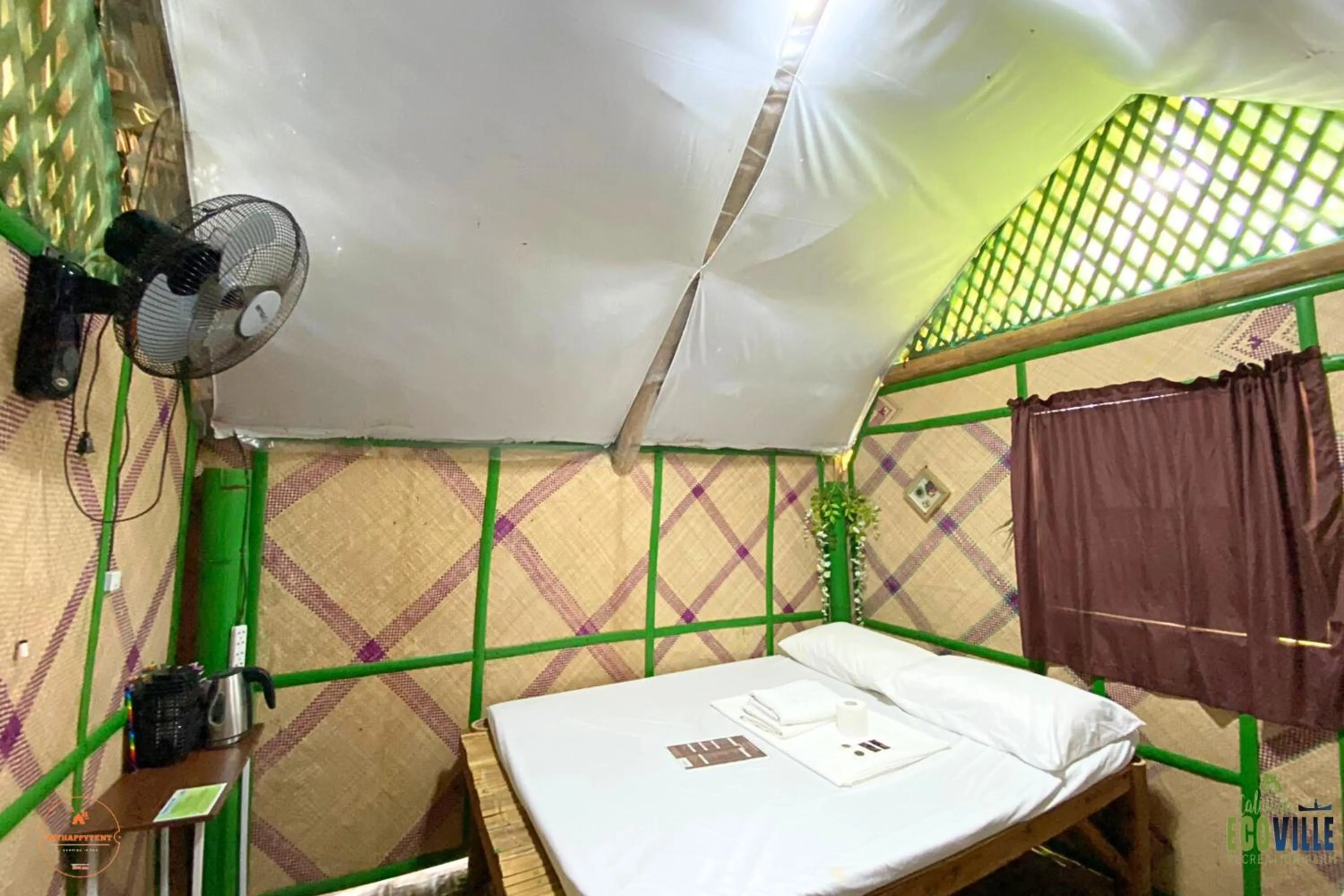 Bed in Caliraya Ecoville Recreation and Farm Resort