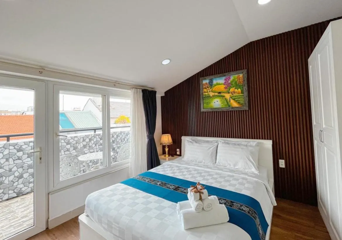Bed in SABINA Residence - HCM