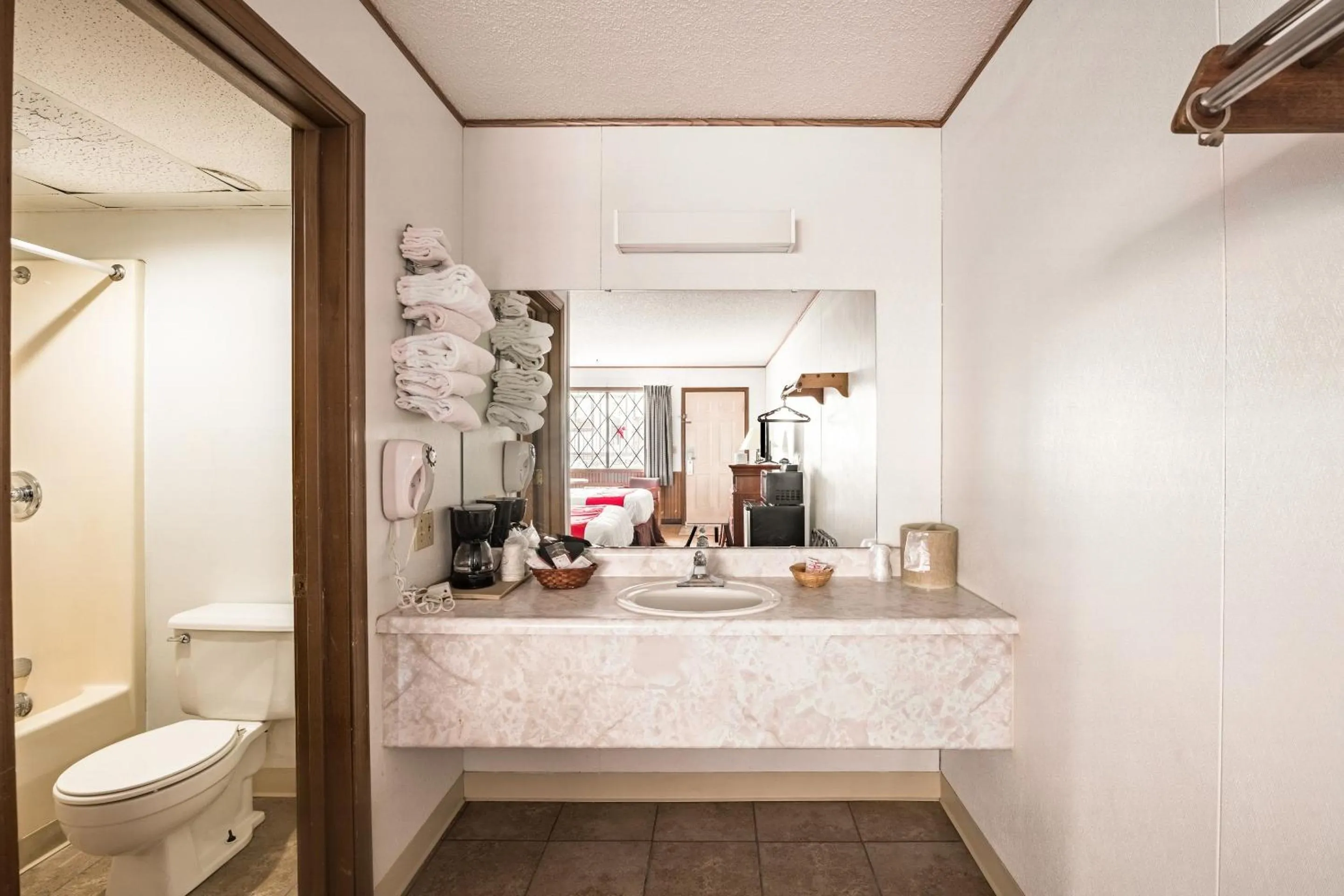 Bathroom in OYO Hotel Windmill Branson