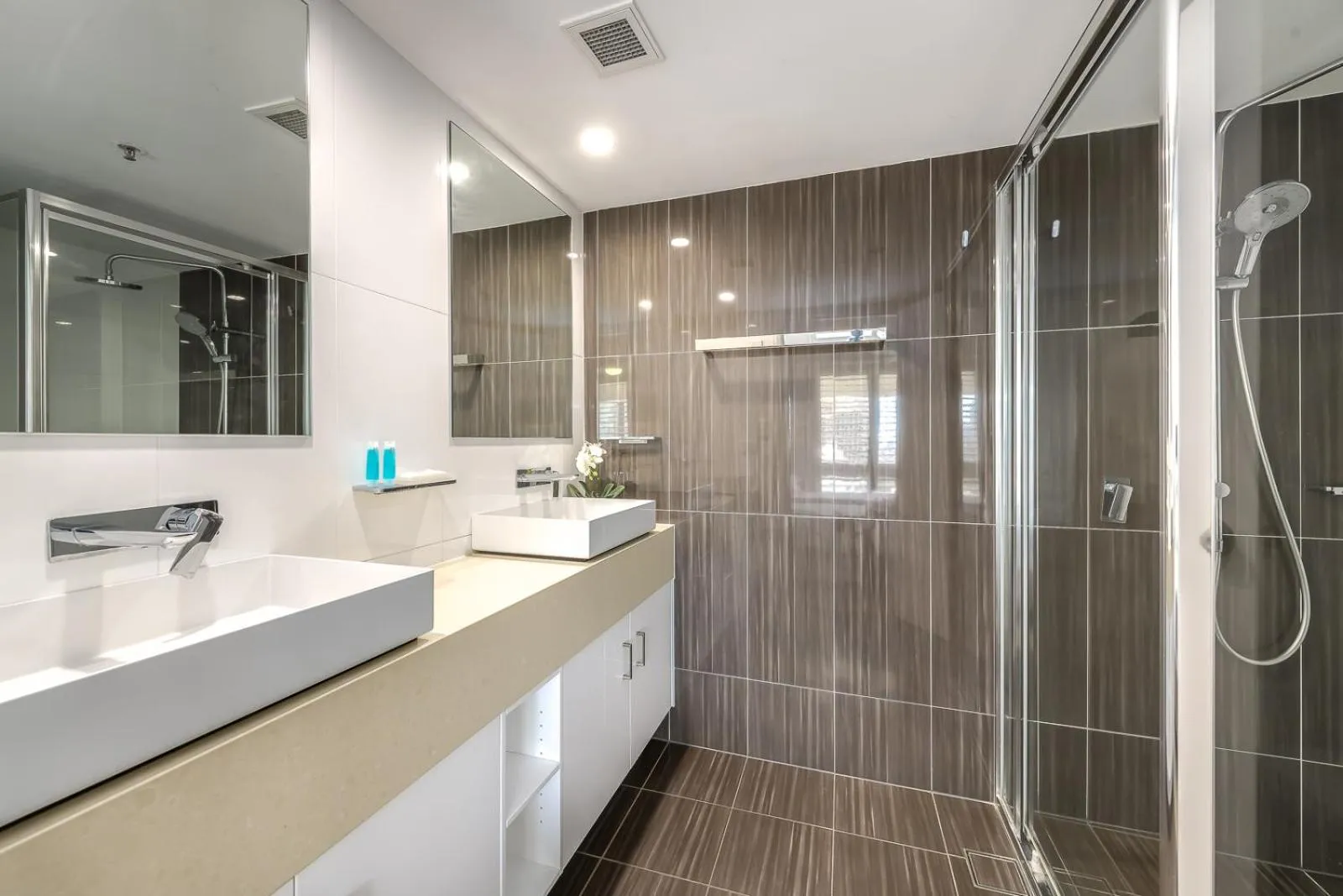 Shower in Victoria Square Apartments
