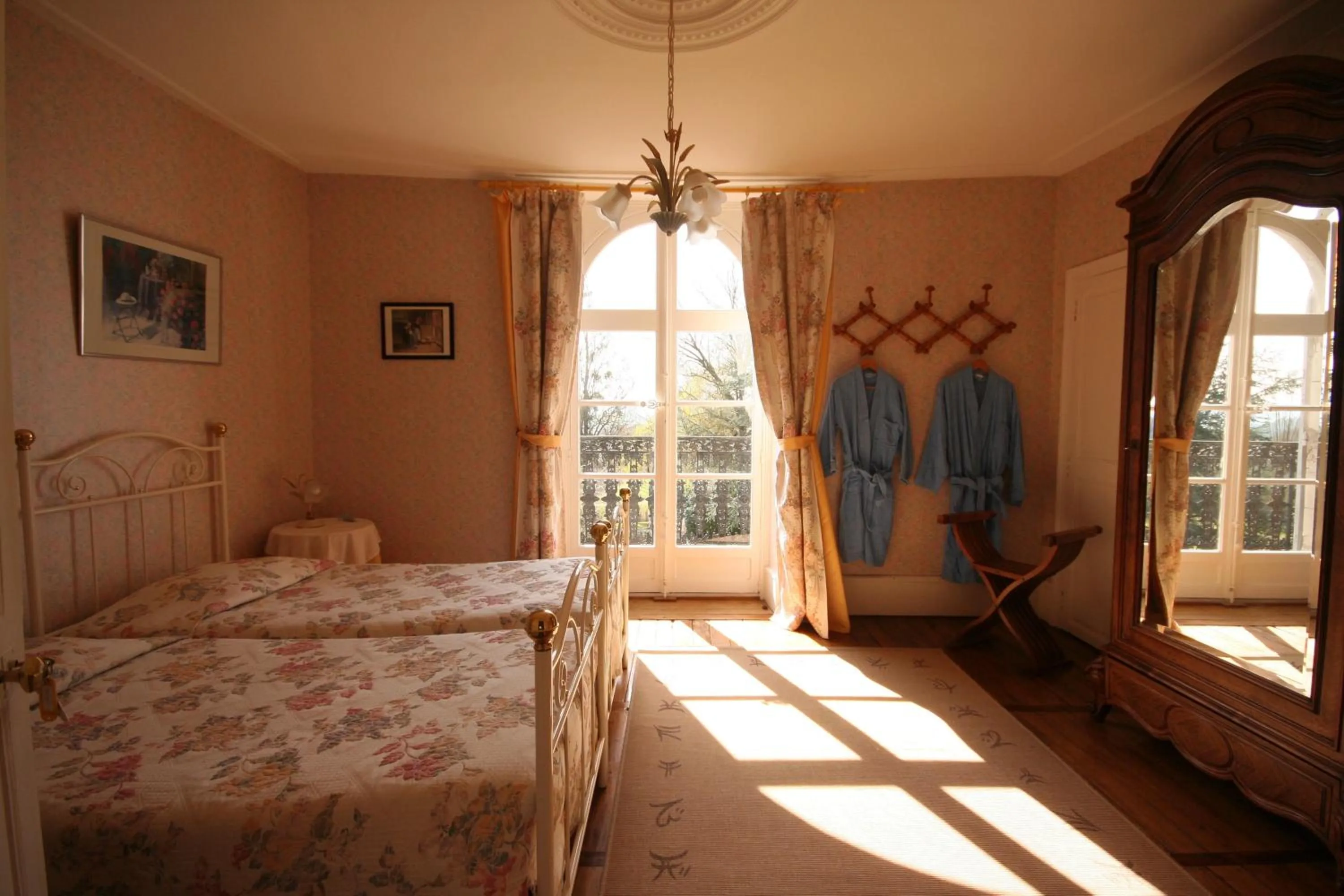 Bed in Domaine de Sainte Anne