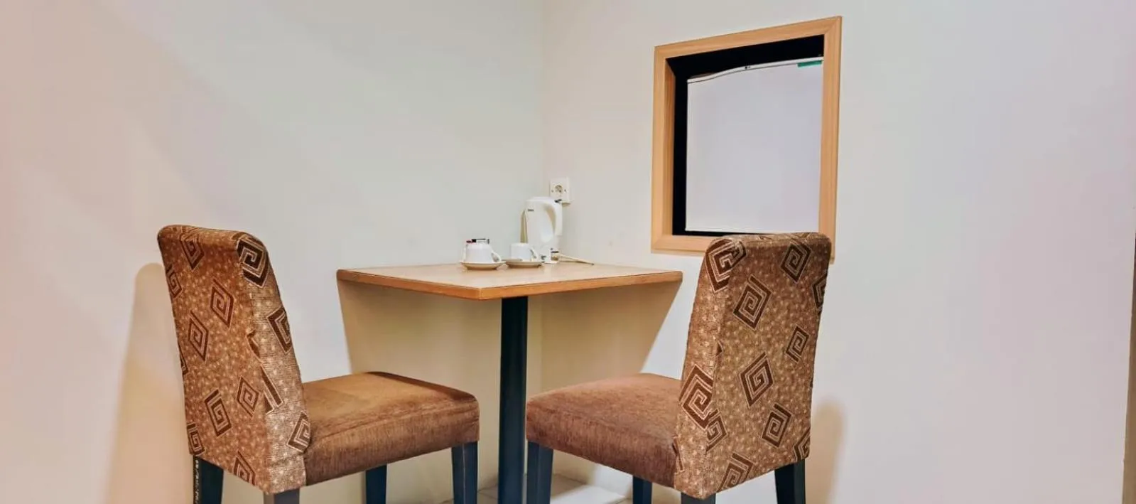 The Square Surabaya Hotel