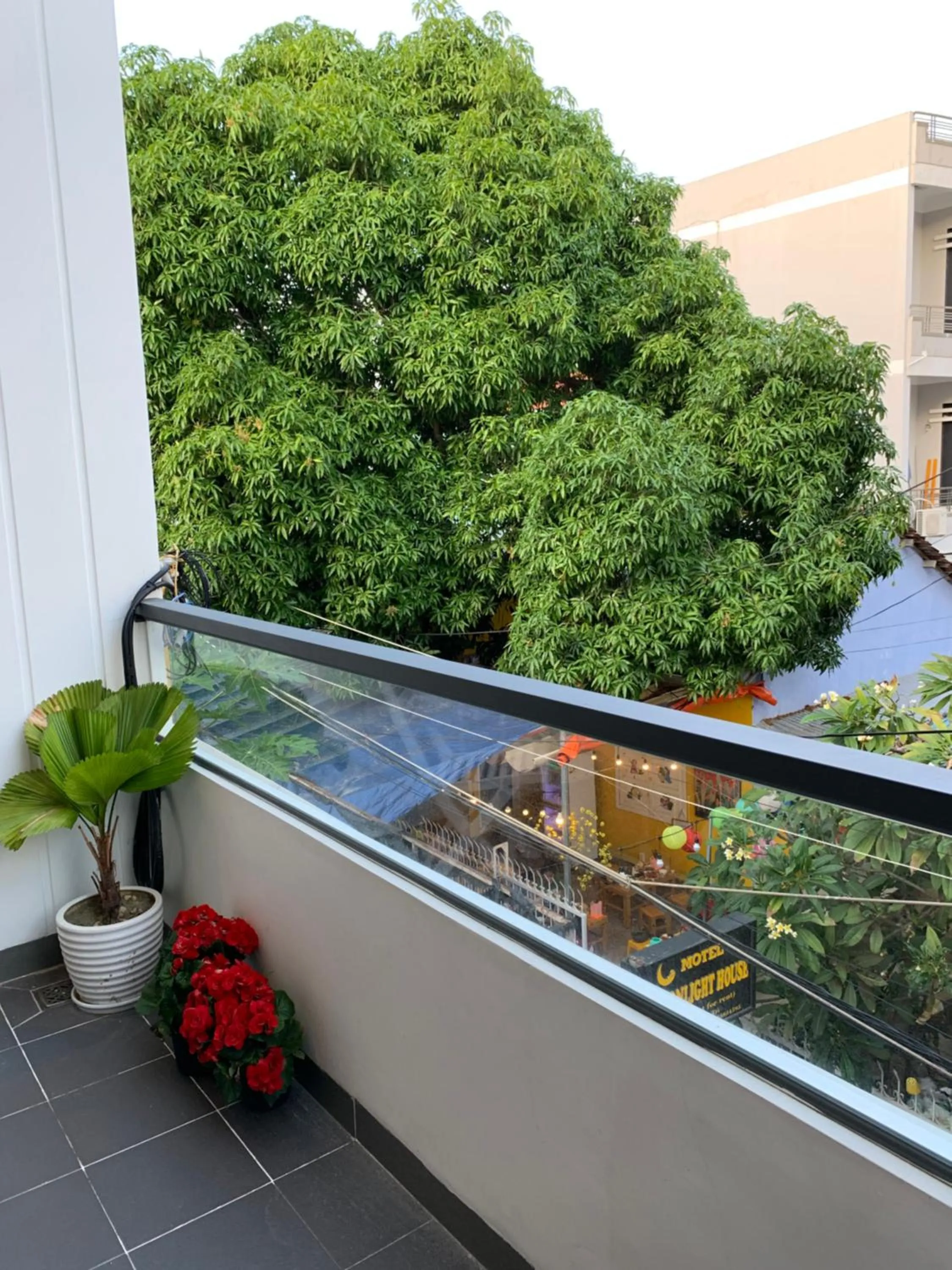 Moonlight House & Apartment Nha Trang