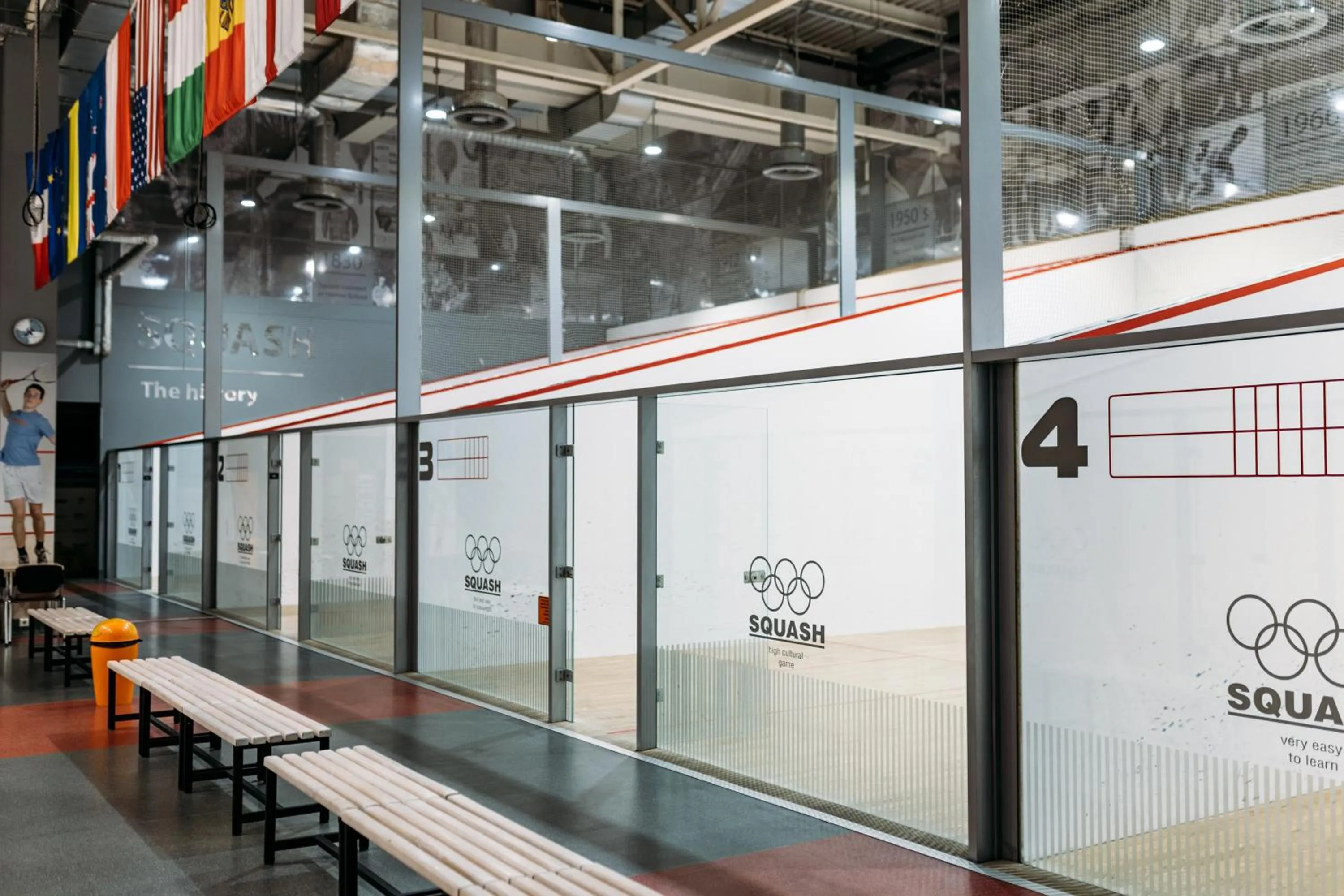 Squash in Favor Park Hotel